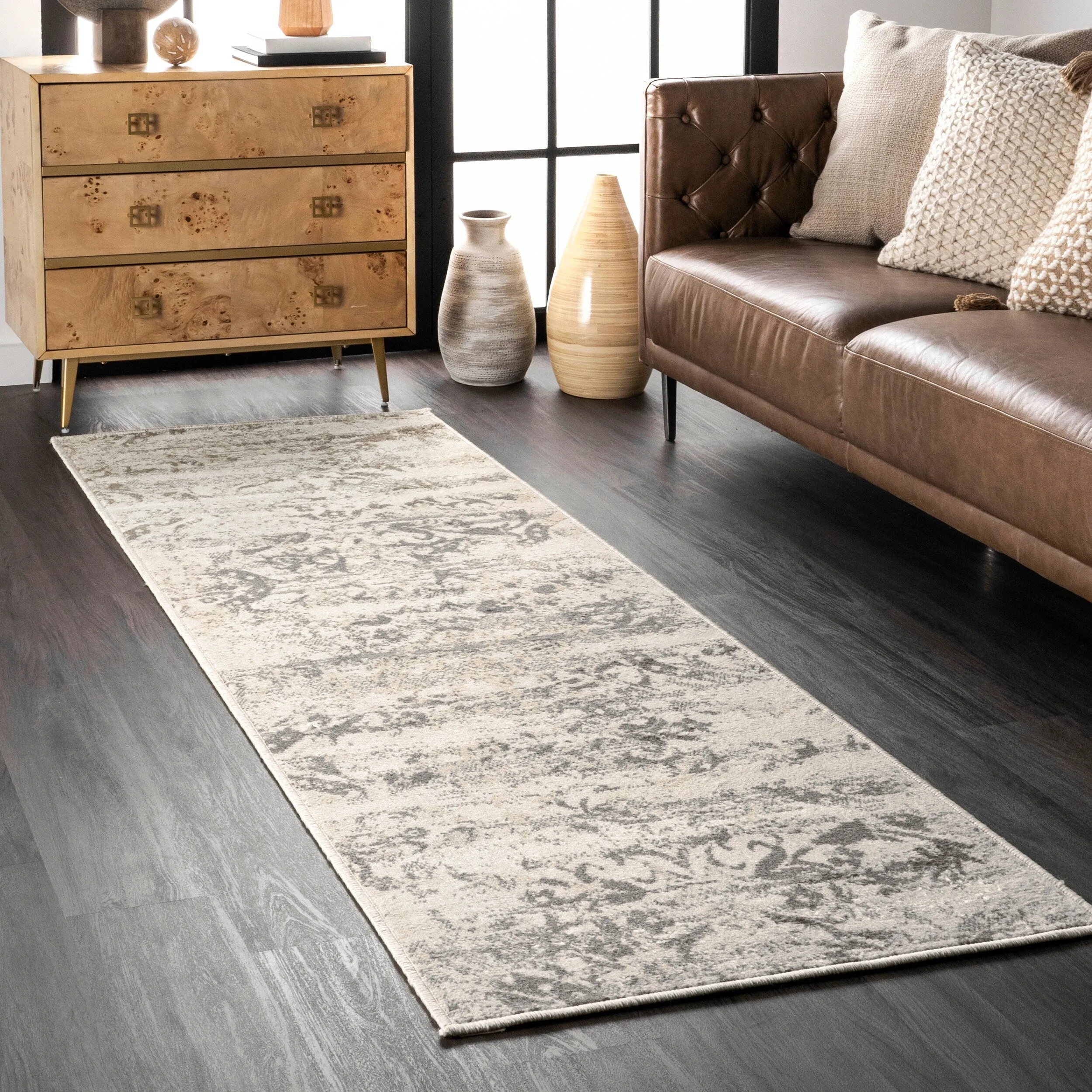 Nuloom Transitional Vintage Floral Marlow Area Rug