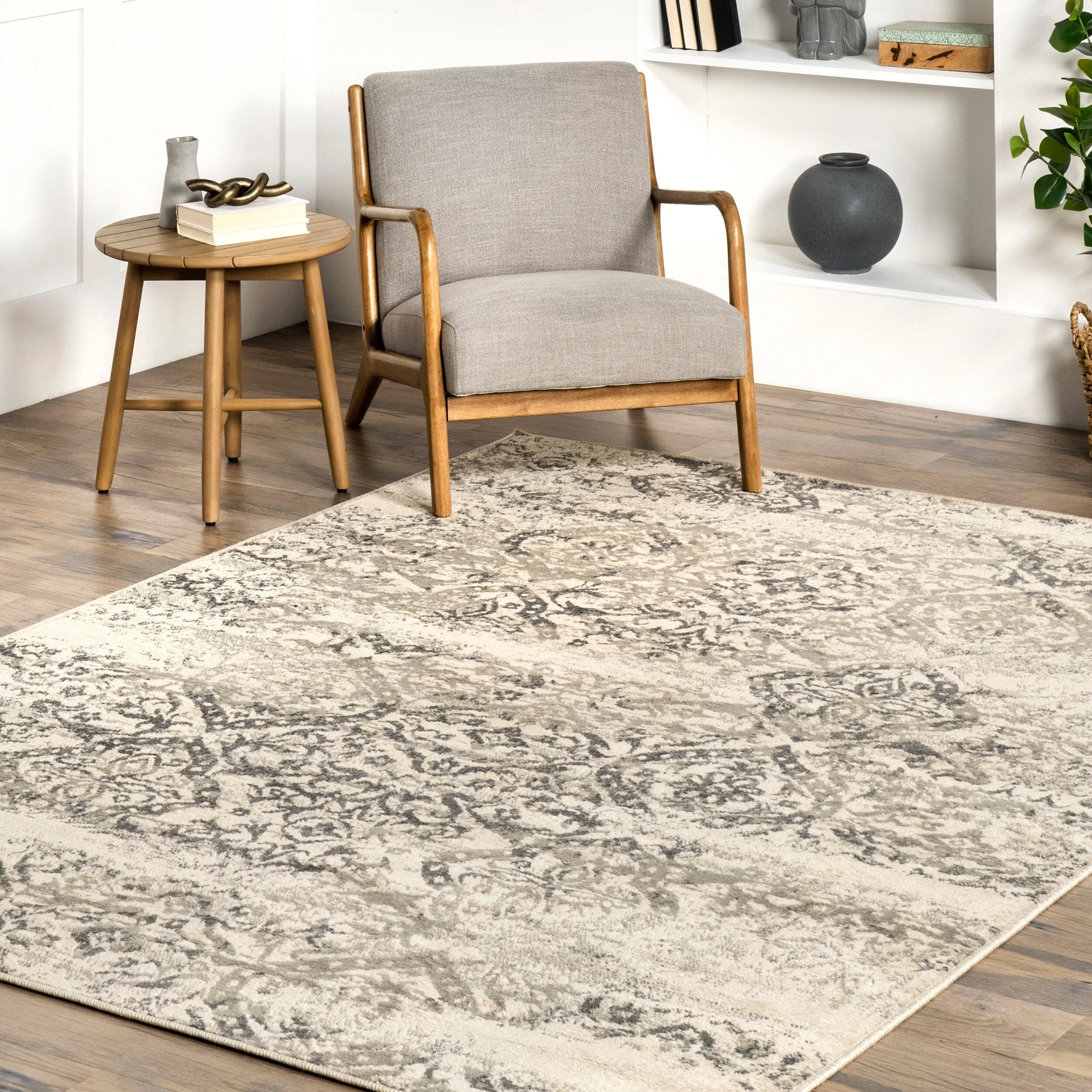 Nuloom Transitional Vintage Floral Marlow Area Rug
