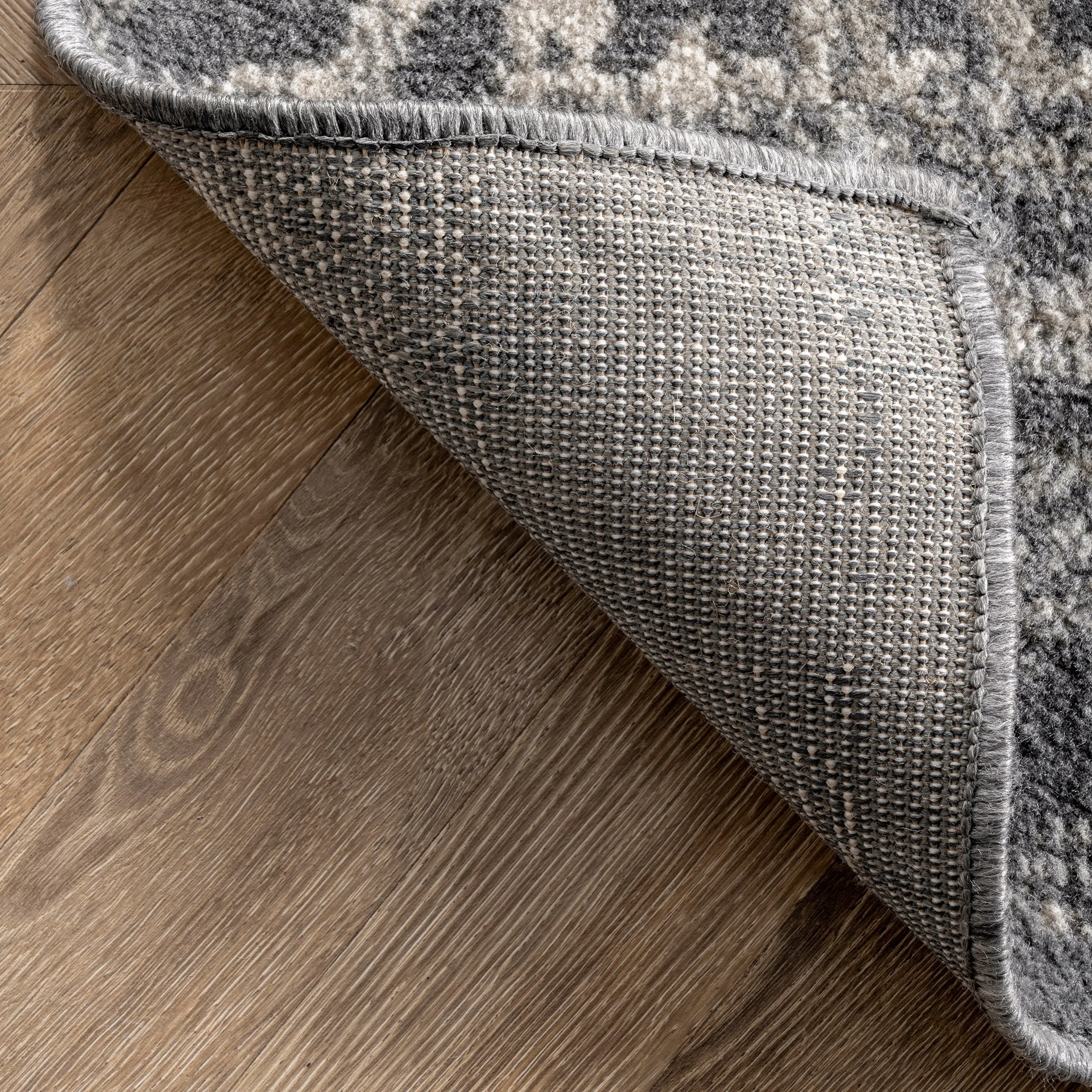Nuloom Transitional Vintage Floral Marlow Area Rug