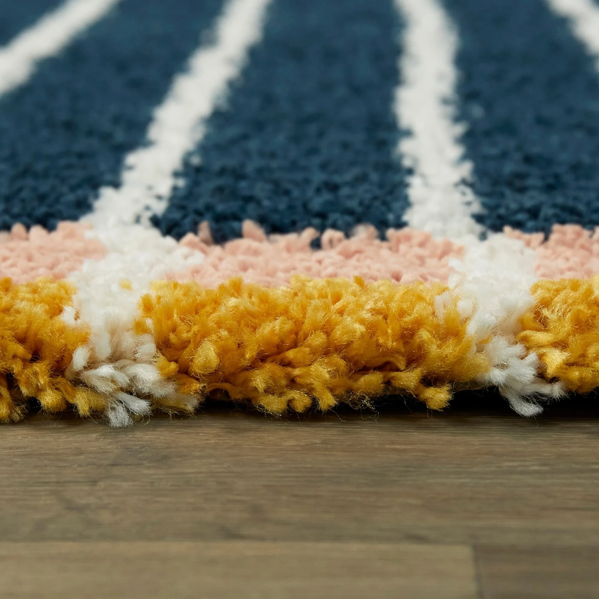 Oaklynn Contemporary Art Deco Rainbow Shag Area Rug