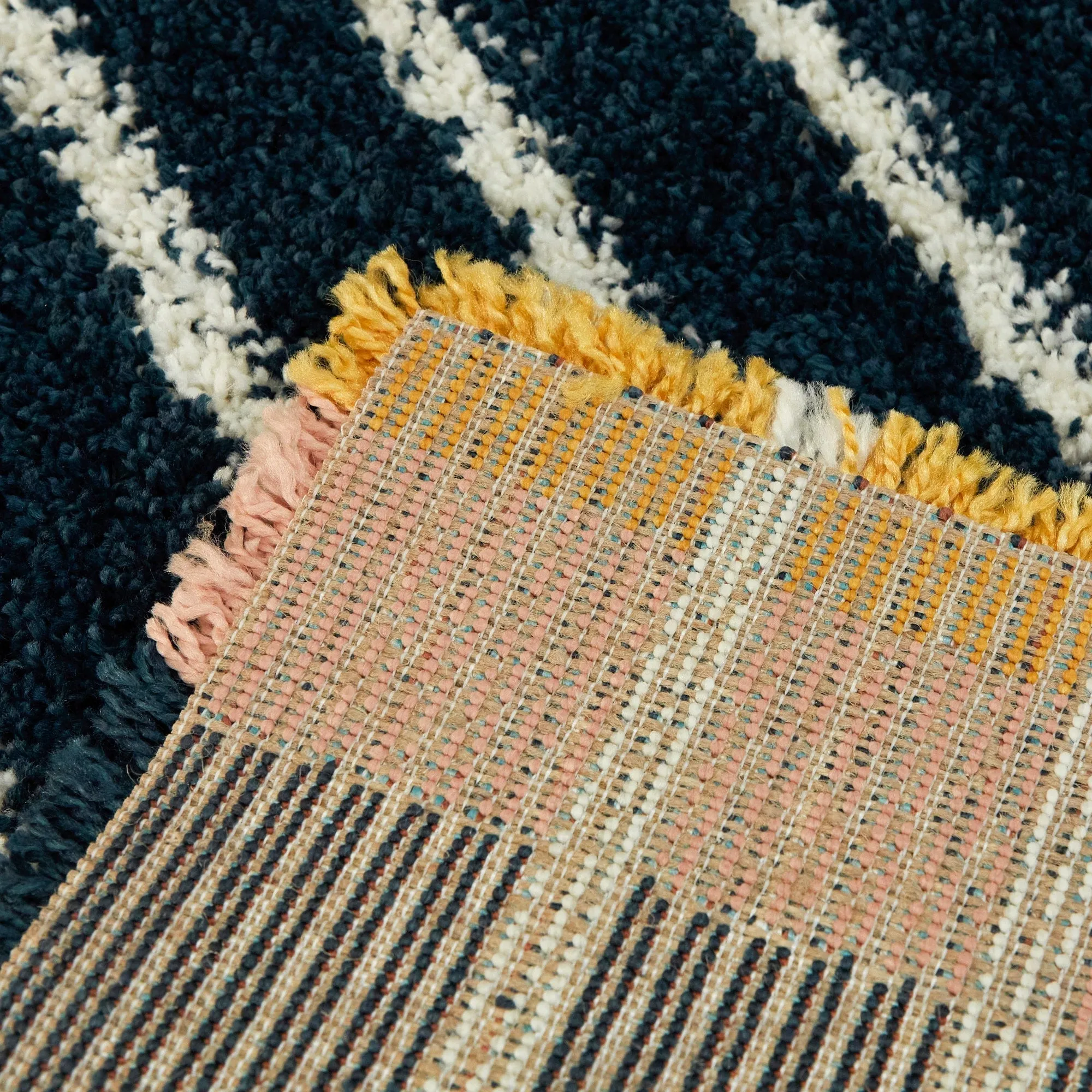 Oaklynn Contemporary Art Deco Rainbow Shag Area Rug