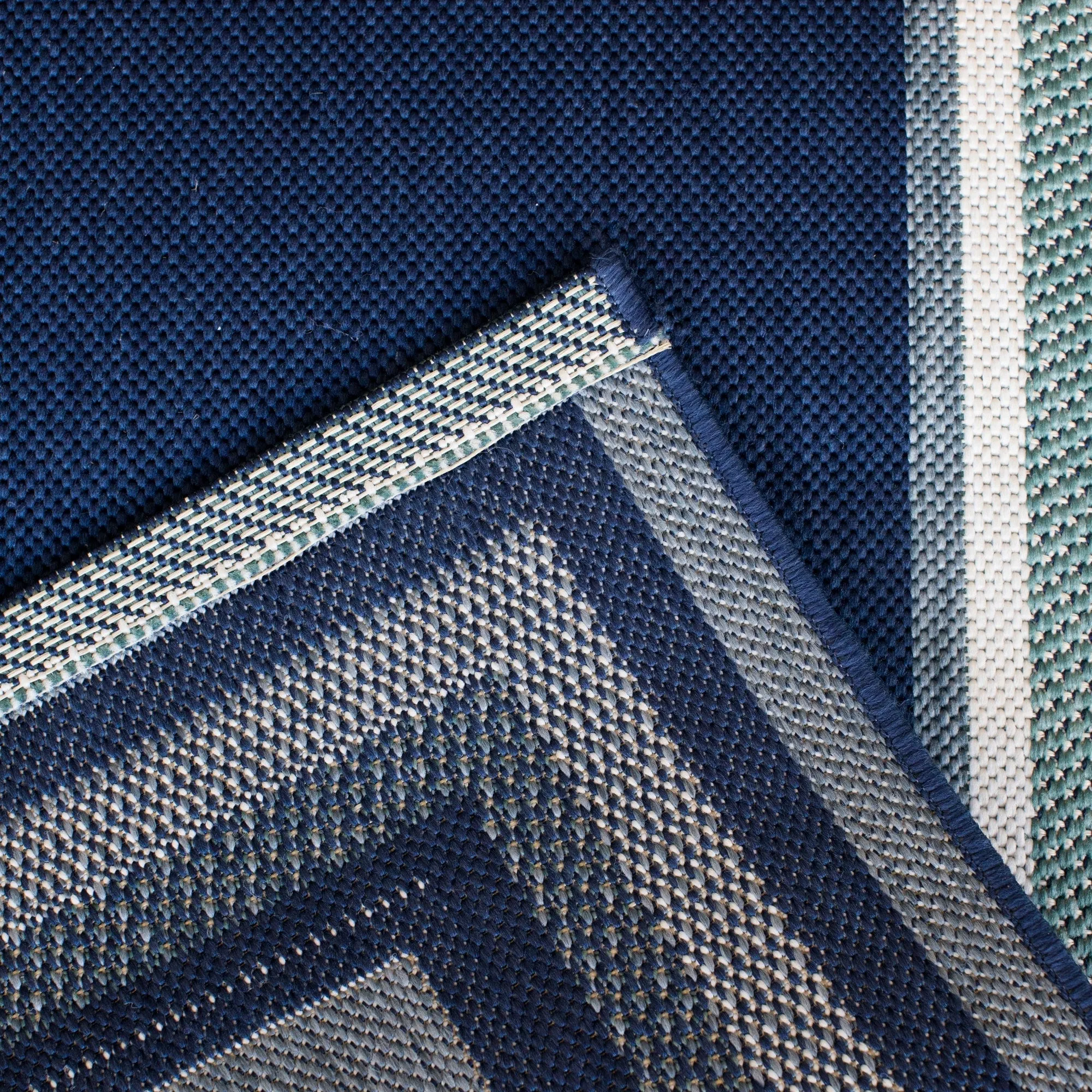 Oliver Striped Border Indoor/Outdoor Area Rug