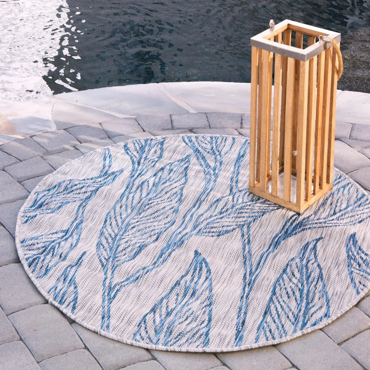 Outdoor Turgh Collection Area Rug