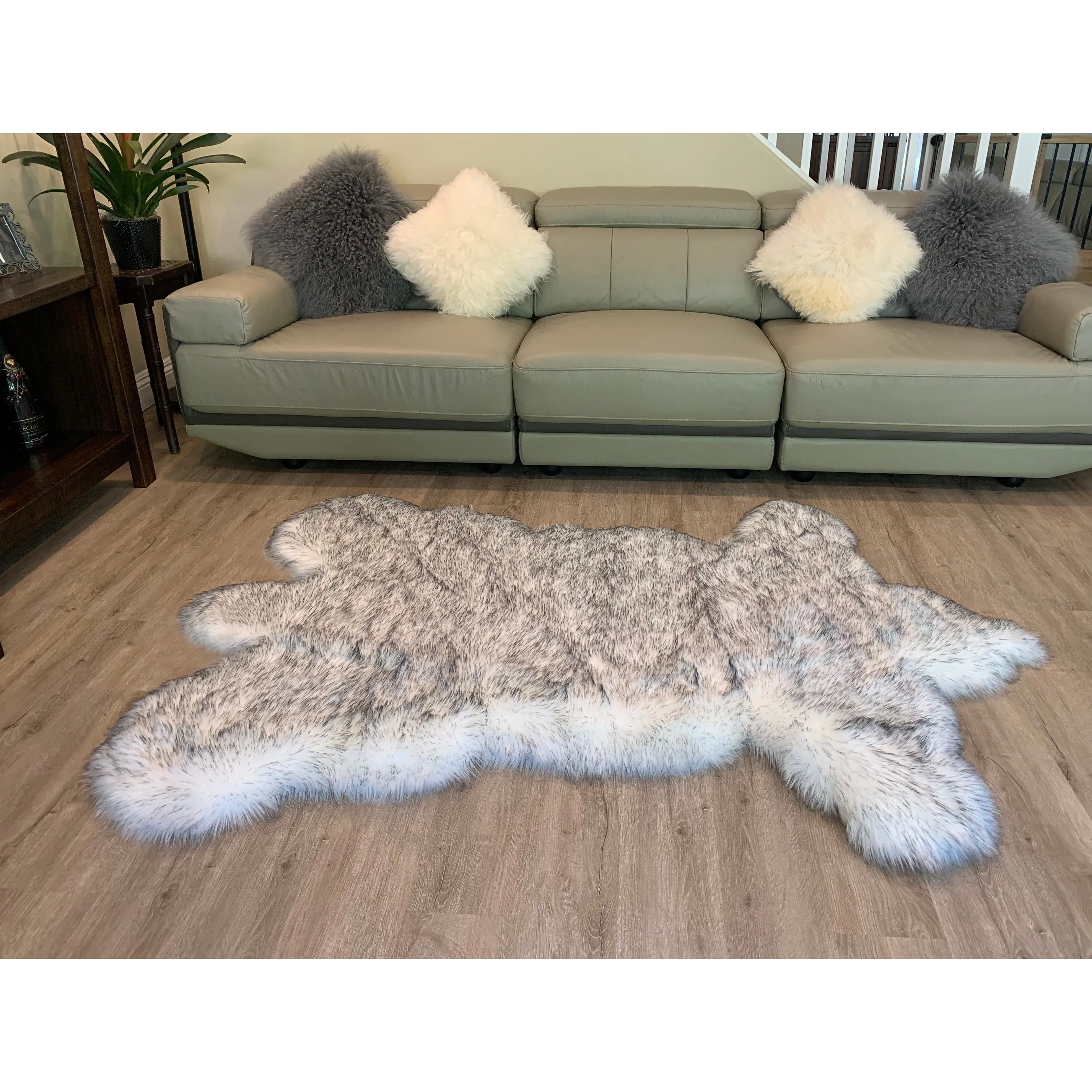 Ovella Home Premium Faux Bearskin Pelt Area Rug