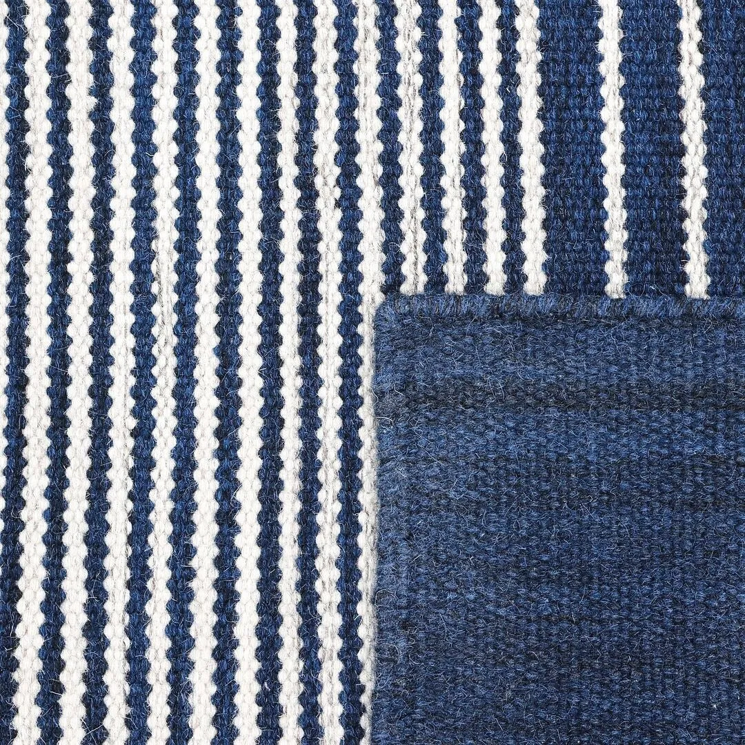 Overton Handmade Modern Contemporary Striped Area Rug