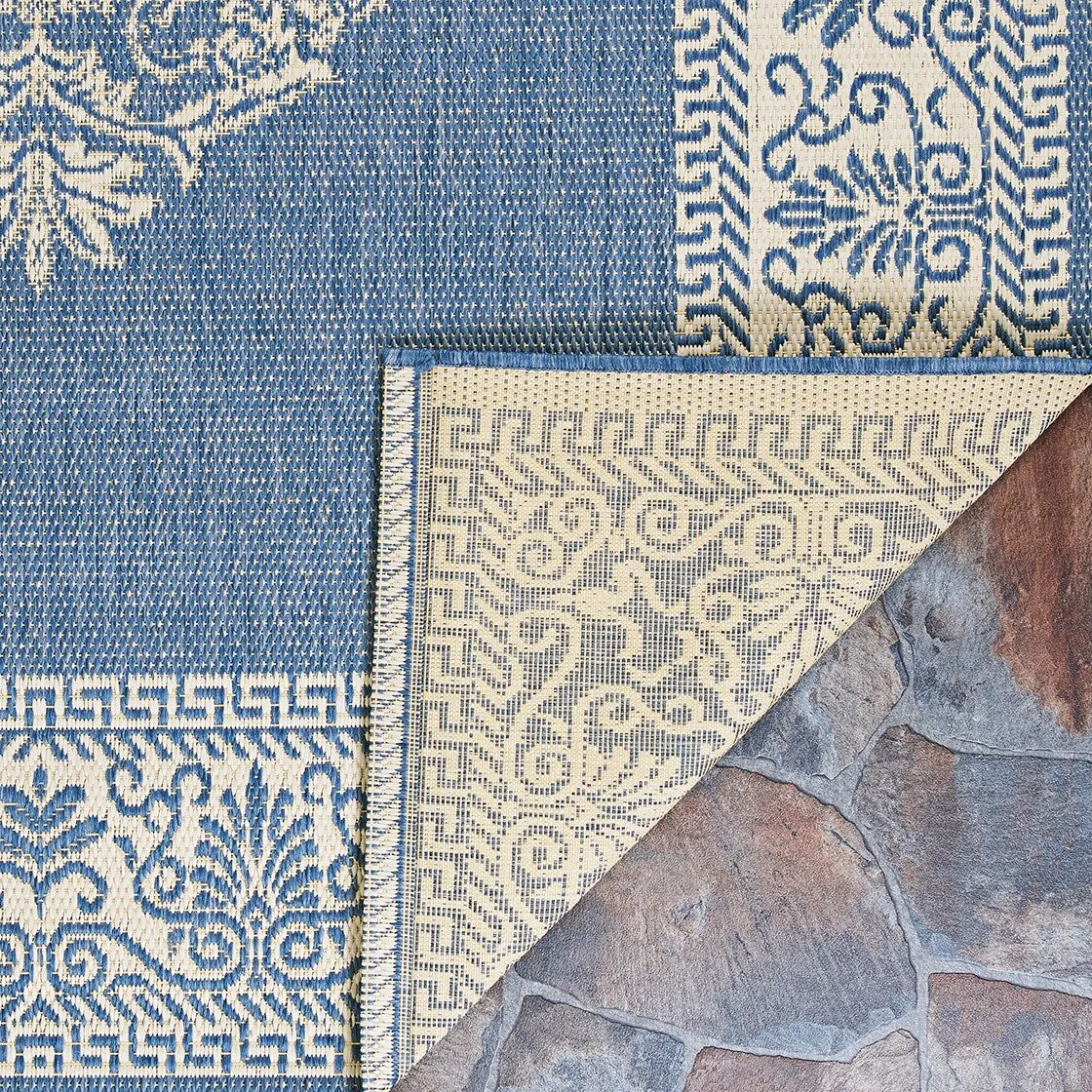 Pergola Emblem Indoor/ Outdoor Area Rug