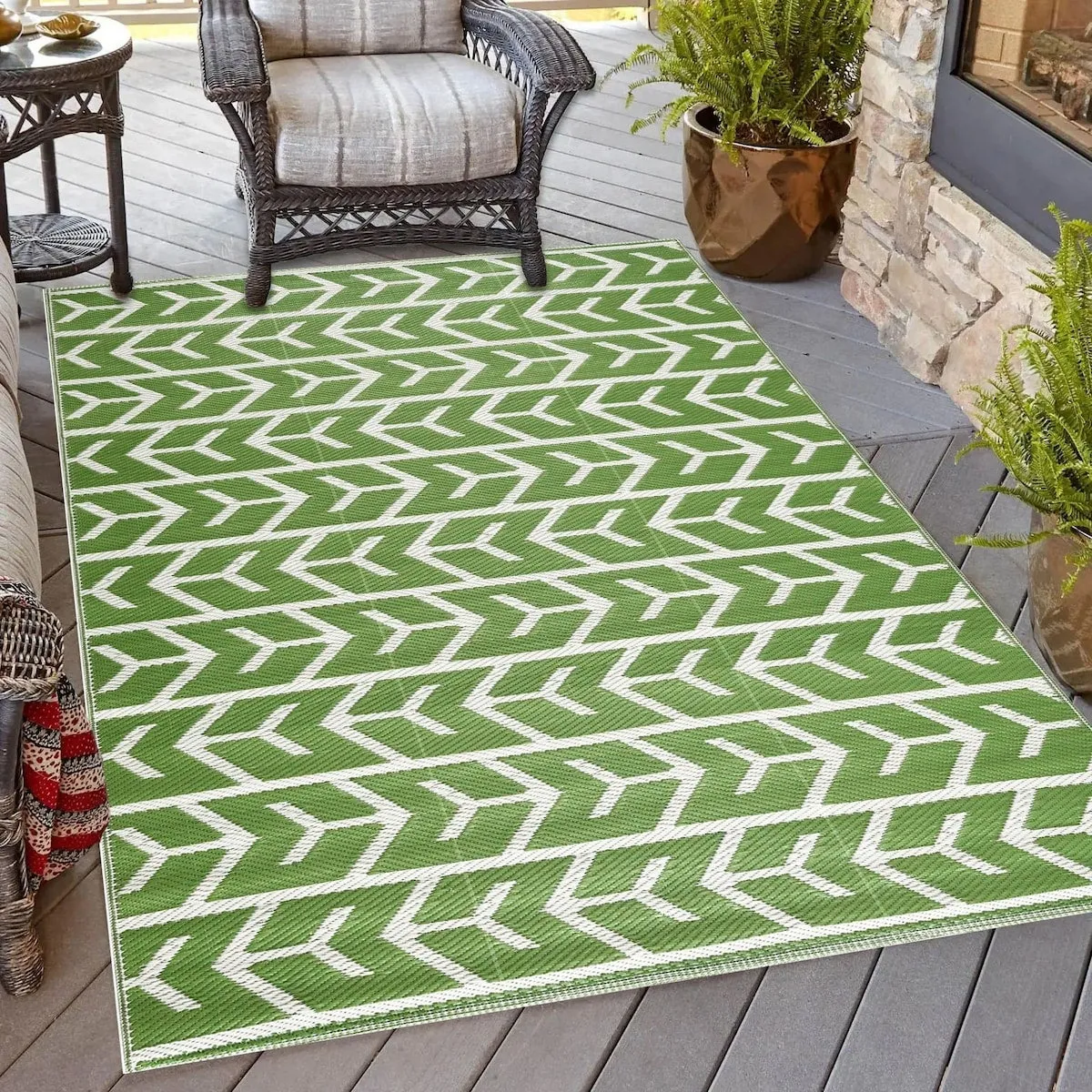 Playa Rug Outdoor Recycled Reversible Plastic Folded Mat/Rug Amsterdam Collection Lightweight & Weather. Water and UV Resistant