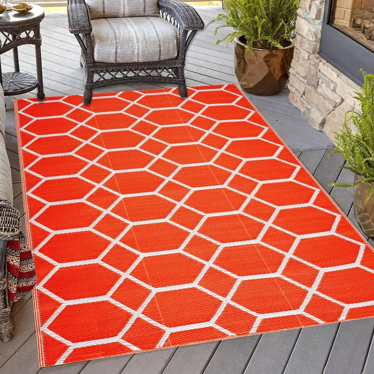 Playa Rug Outdoor Recycled Reversible Plastic Folded Mat/Rug Milan Collection Lightweight & Weather. Water and UV Resistant