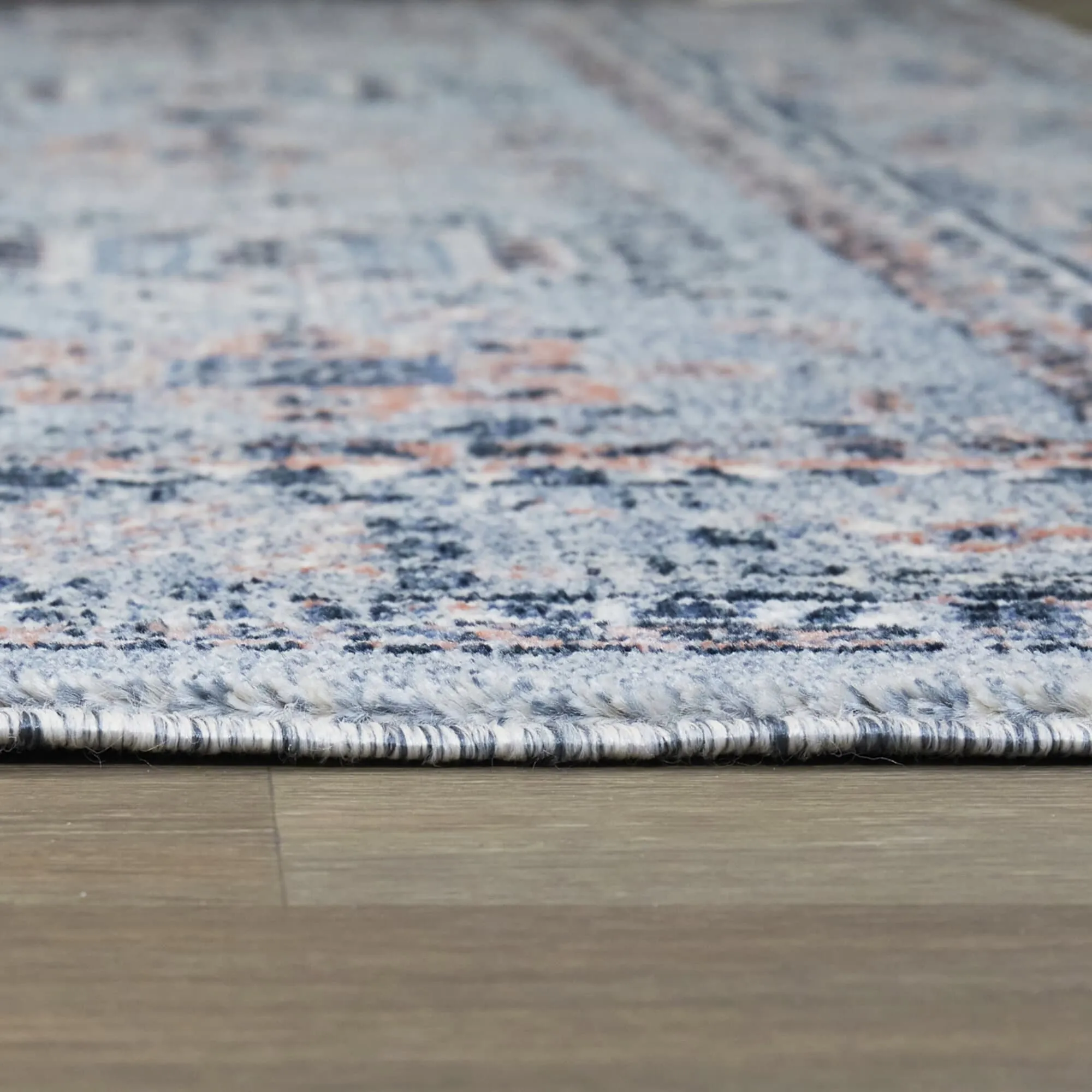 Pomeroy Vintage Oriental Medallion Area Rug