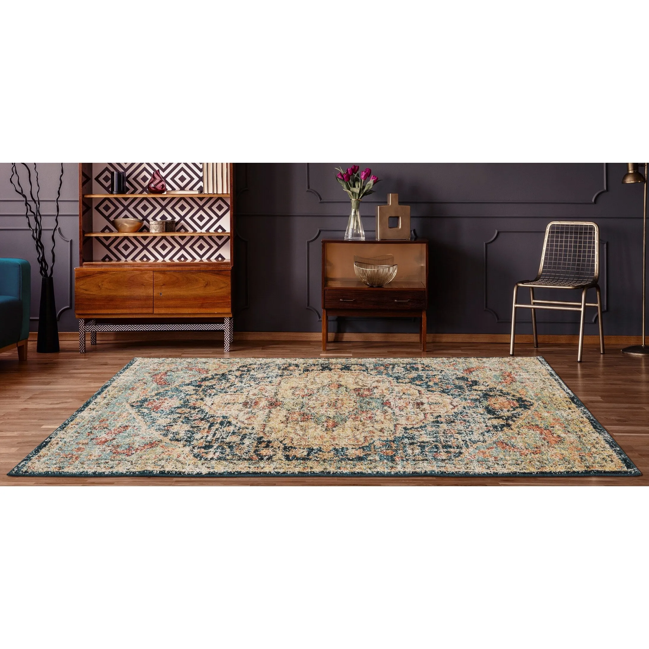 Porch & Den Stickney Distressed Medallion Pattern Area Rug