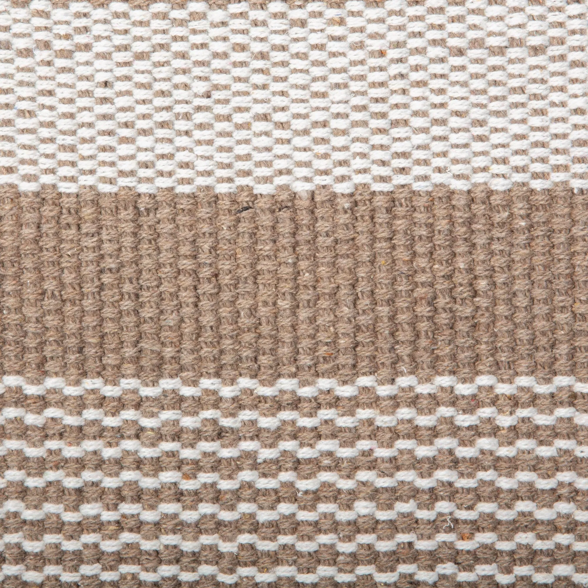 Porch & Den Windhill Recycled Yarn/Rag Rug - 2x3