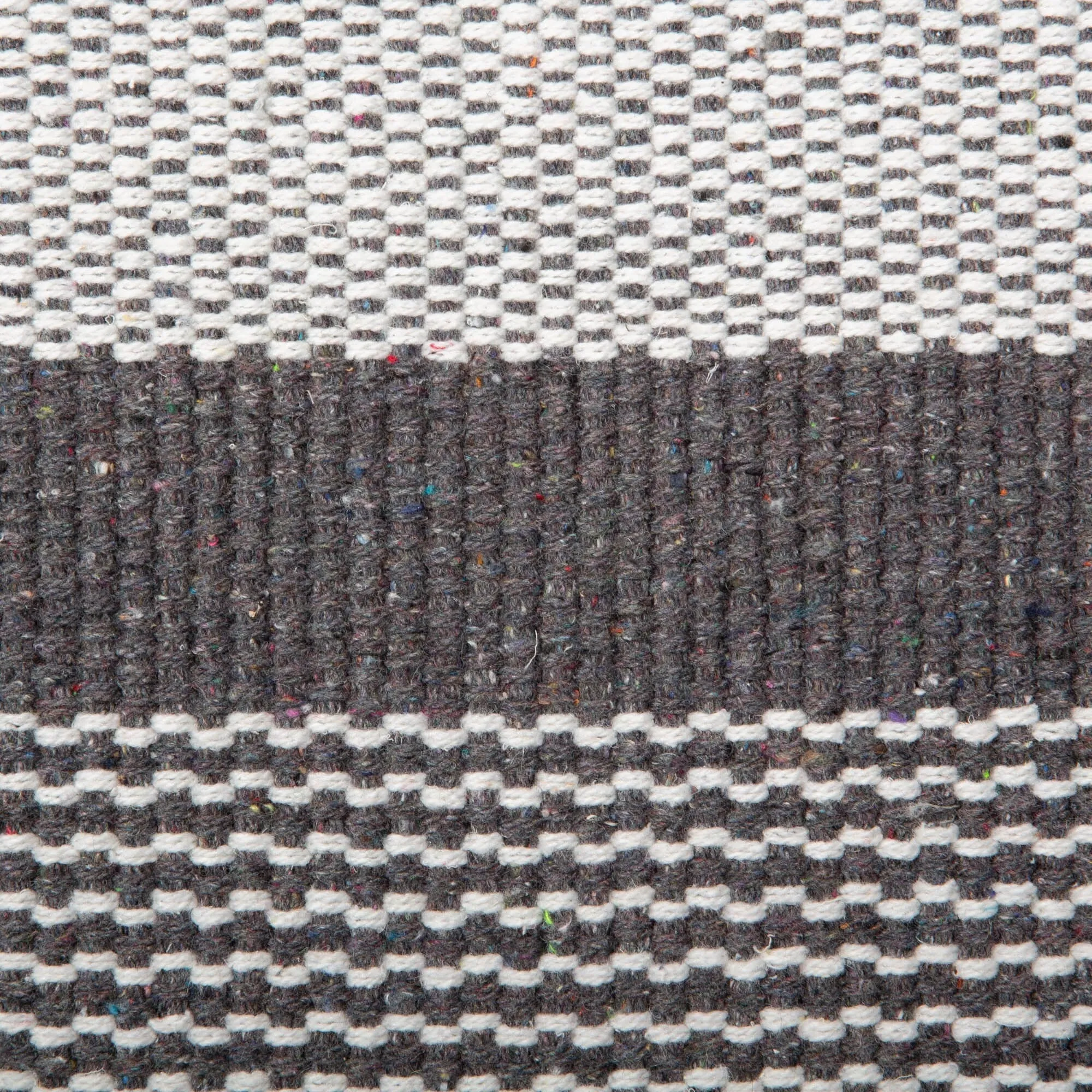 Porch & Den Windhill Recycled Yarn/Rag Rug - 2x3