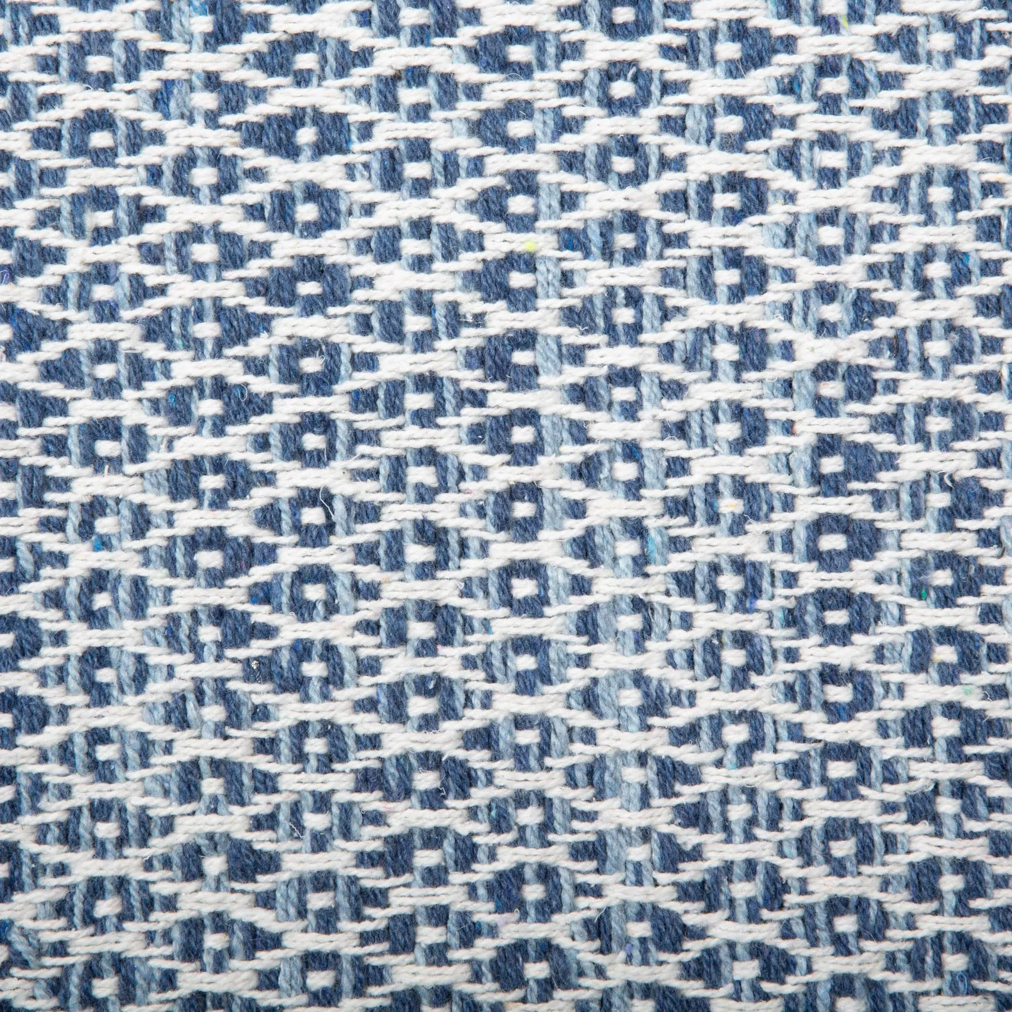 Porch & Den Windhill Recycled Yarn/Rag Rug - 2x3