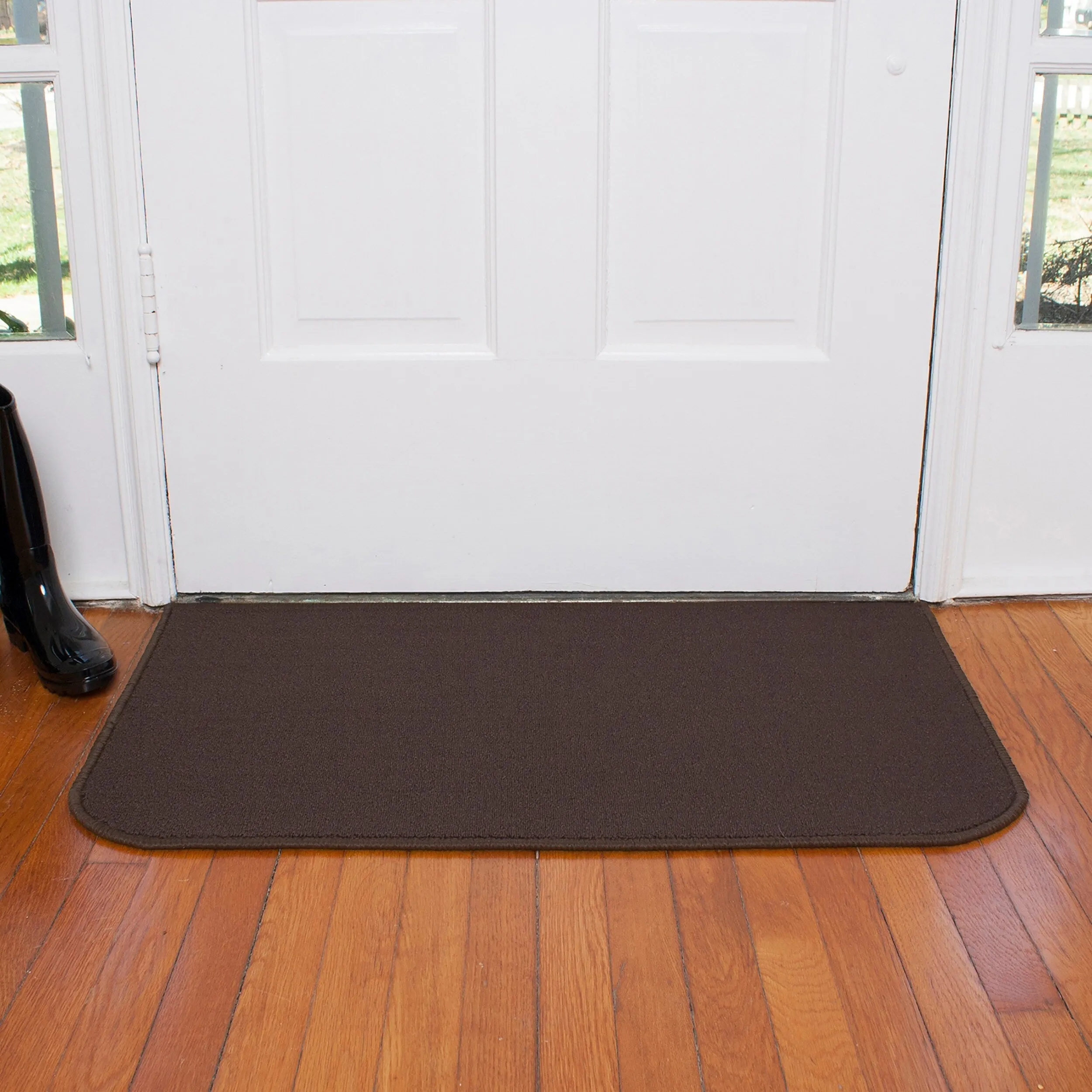 RITZ Solid Accent Rug 20 in. x 36 in. - 2' x 3' Oval