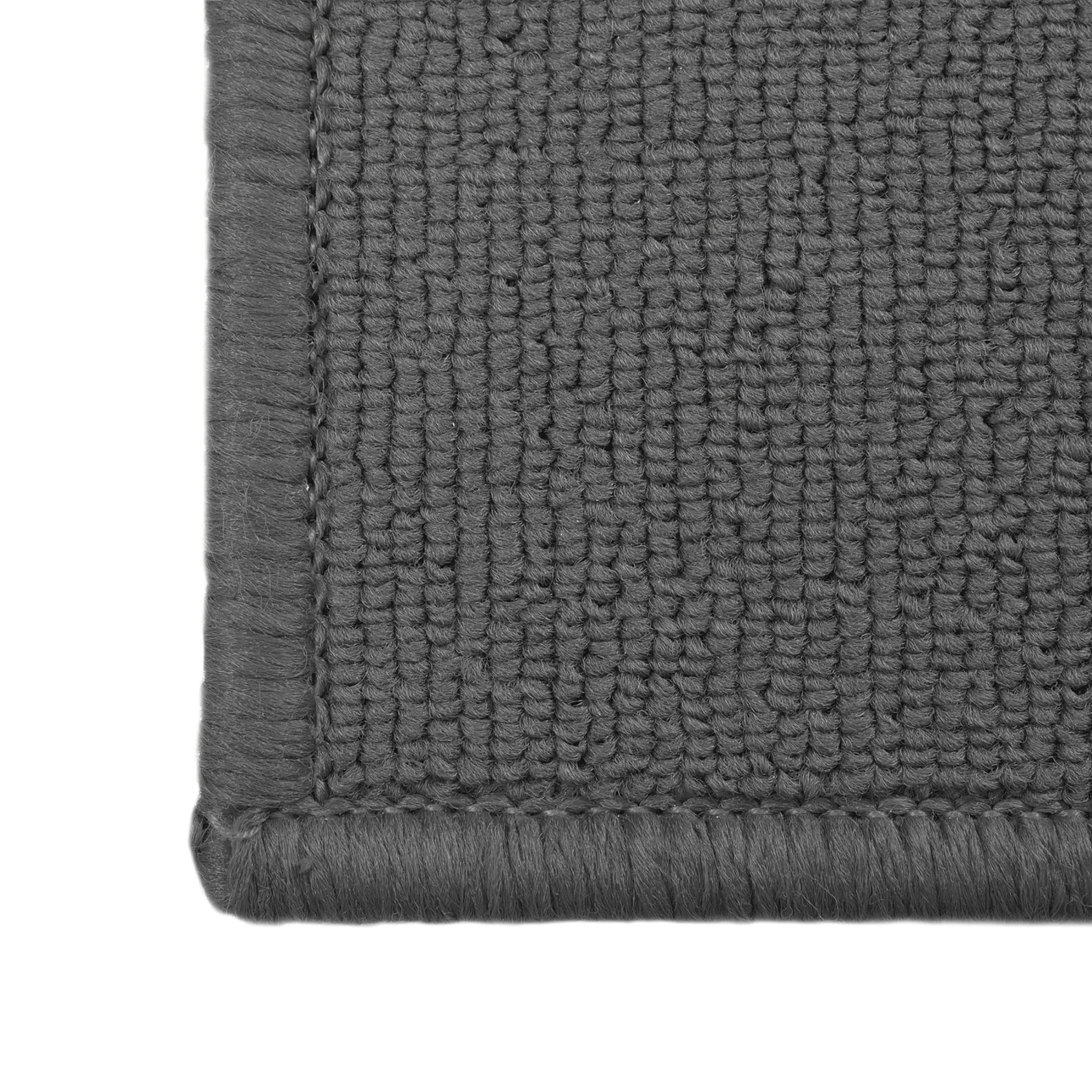 RITZ Solid Accent Rug 20 in. x 36 in. - 2' x 3' Oval