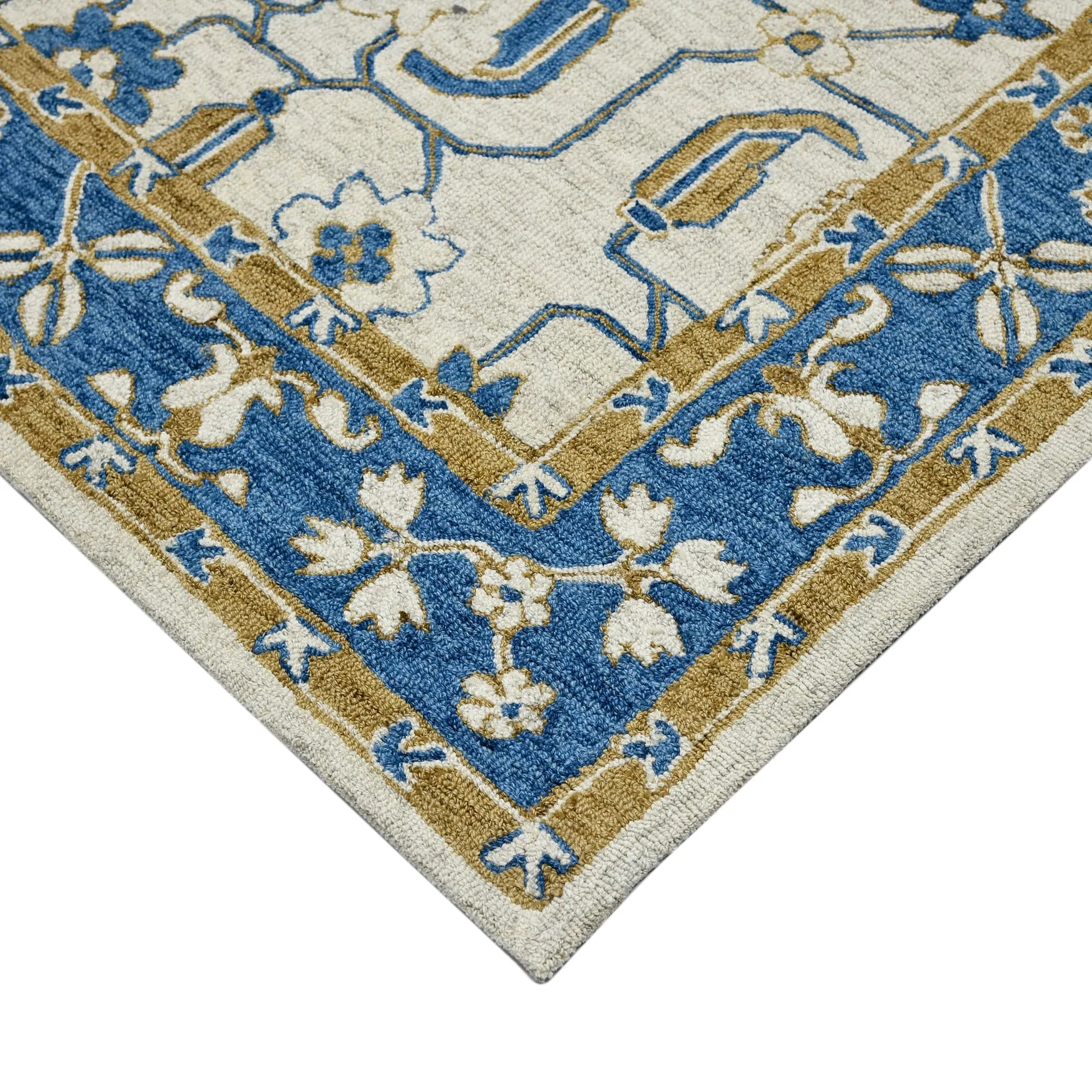 Romesha Pecos Hand-Hooked Wool Area Rug