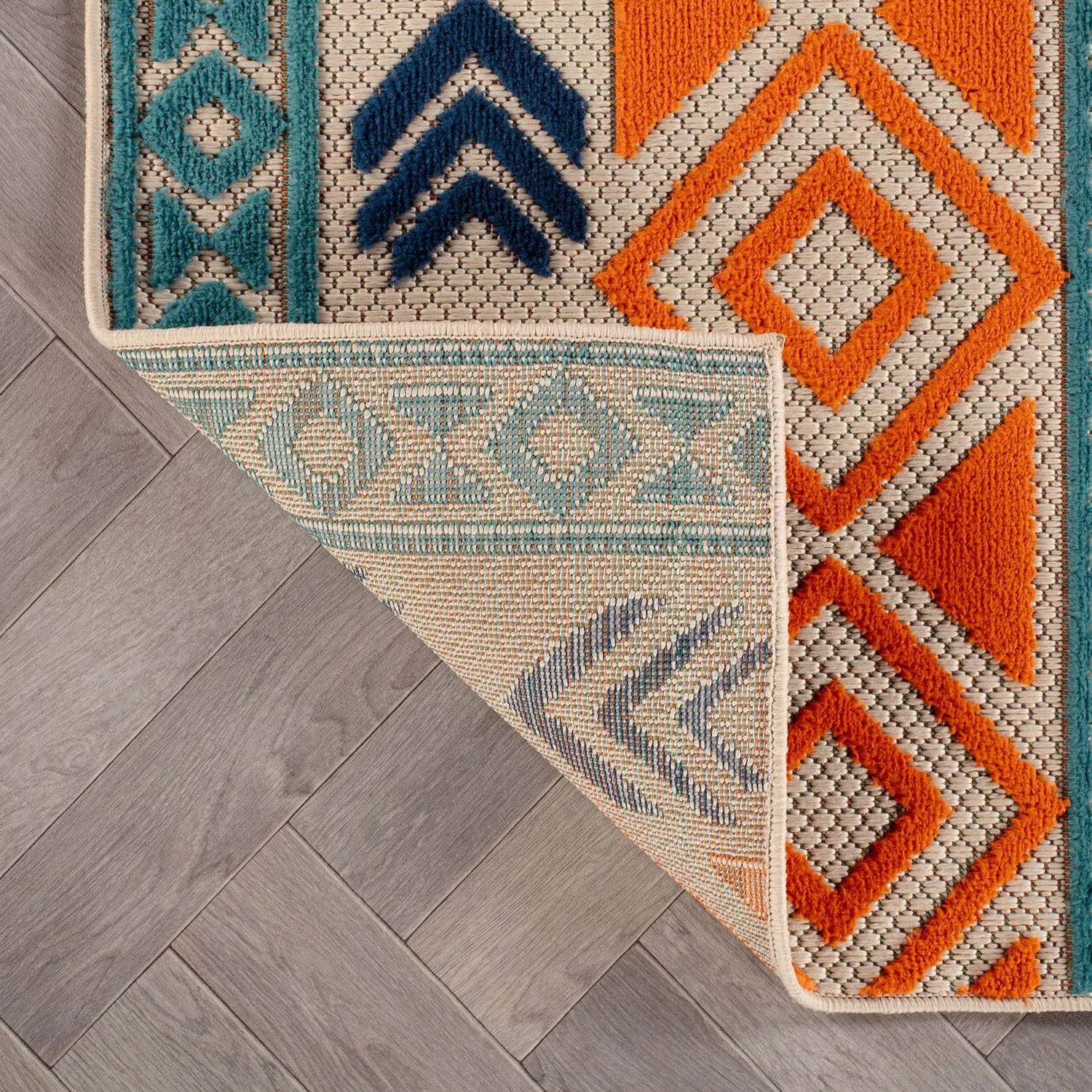 Ronda Contemporary Bohemian Indoor/Outdoor Area Rug