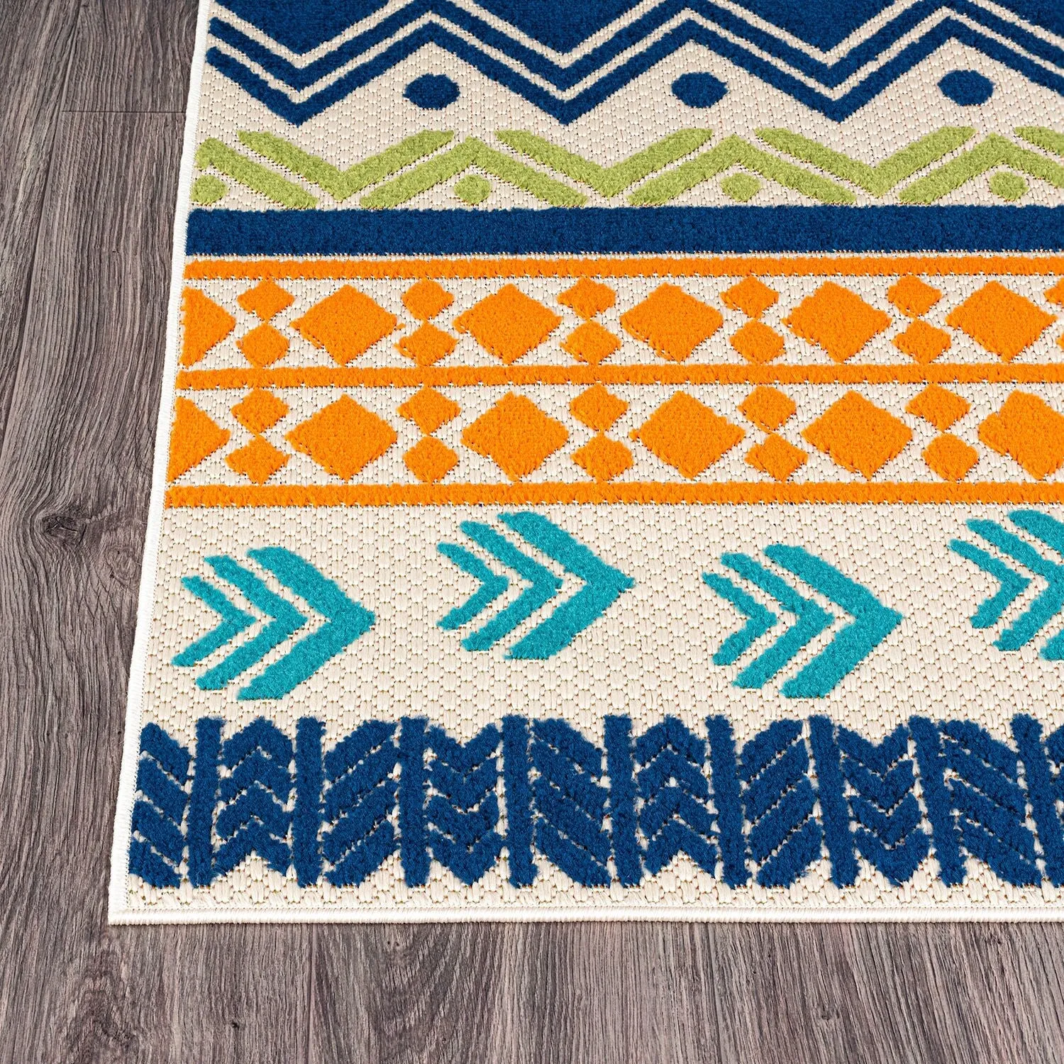 Ronda Contemporary Bohemian Indoor/Outdoor Area Rug