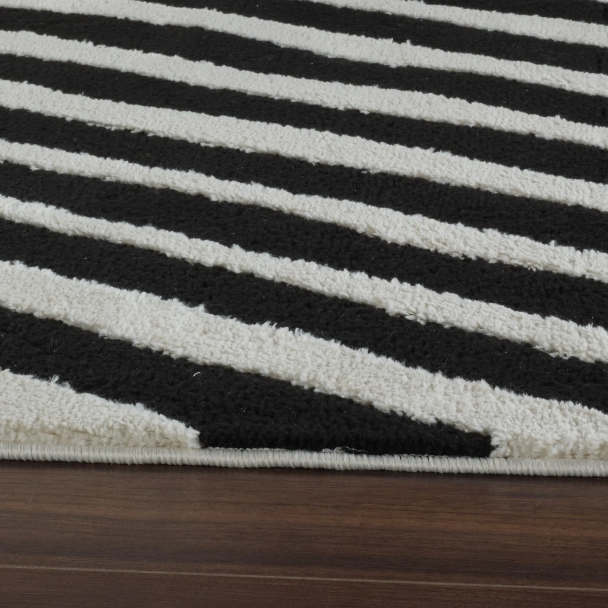 Rug Branch Domus Modern Zebra Print Indoor Area Rug. Cream Black -
