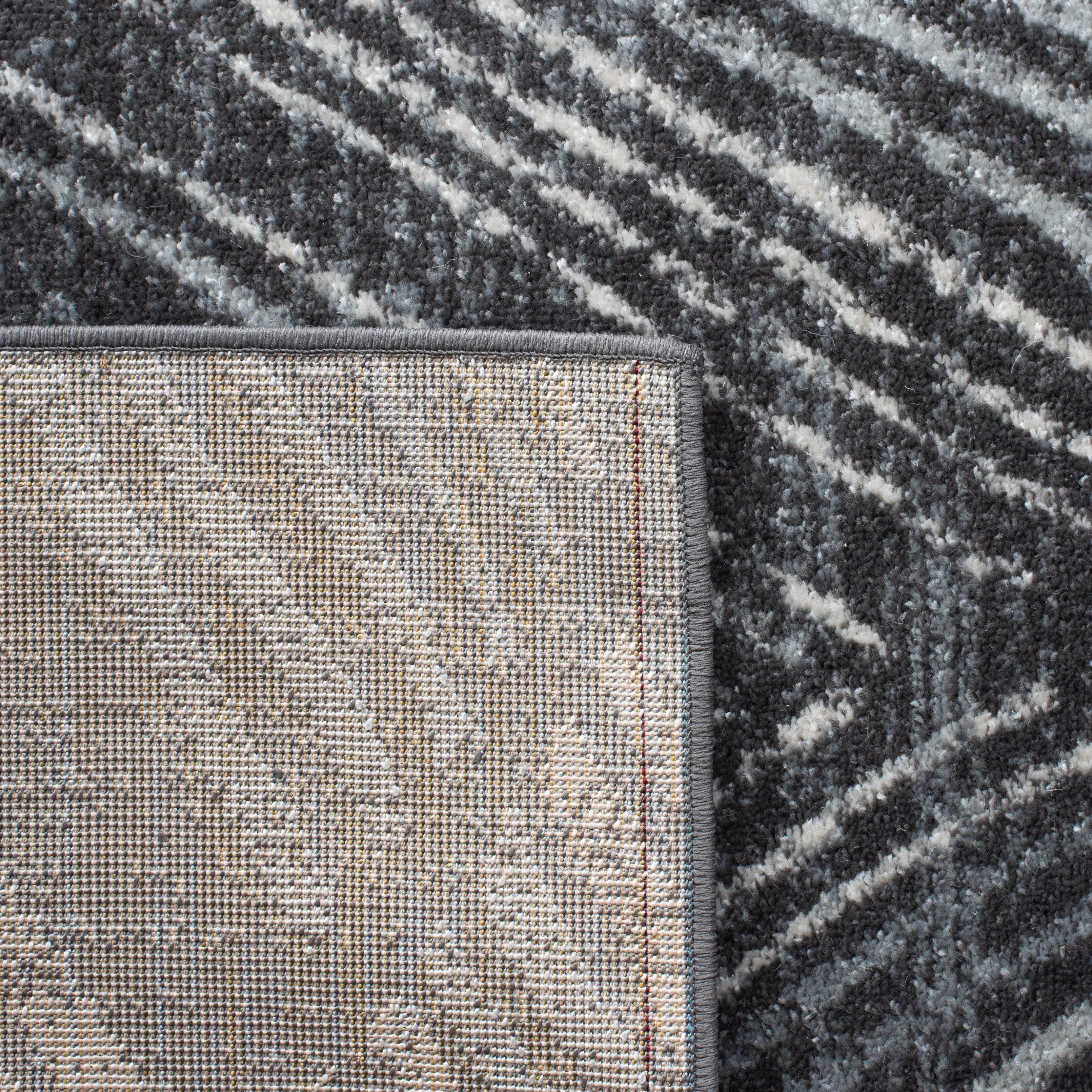 SAFAVIEH Amsterdam Gulumser Modern Rug