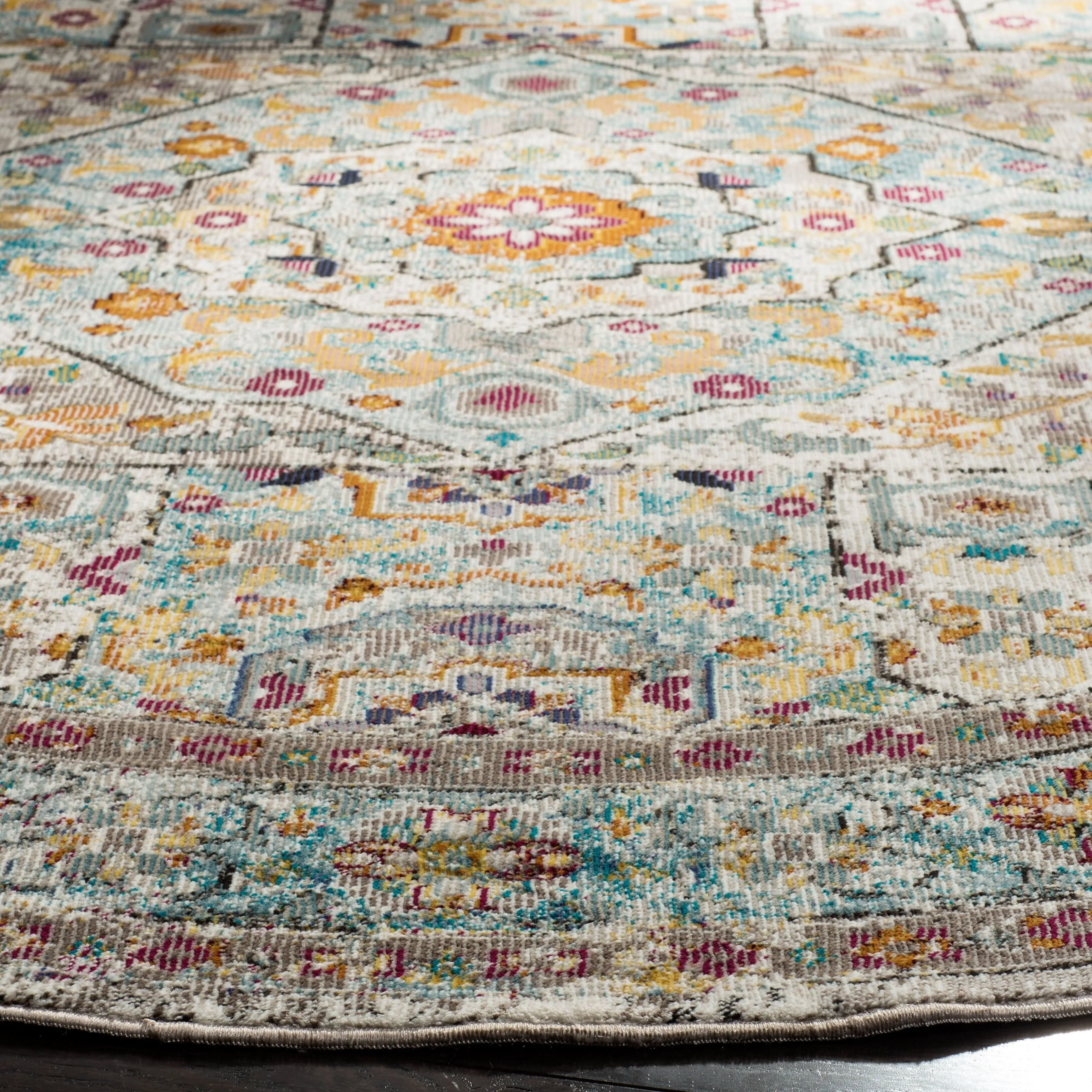 SAFAVIEH Aria Adrienne Vintage Boho Oriental Rug