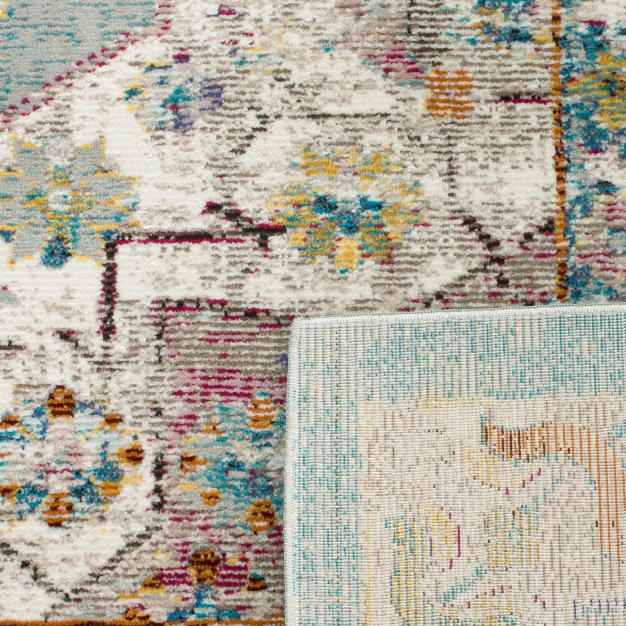 SAFAVIEH Aria Myrtha Vintage Boho Oriental Rug