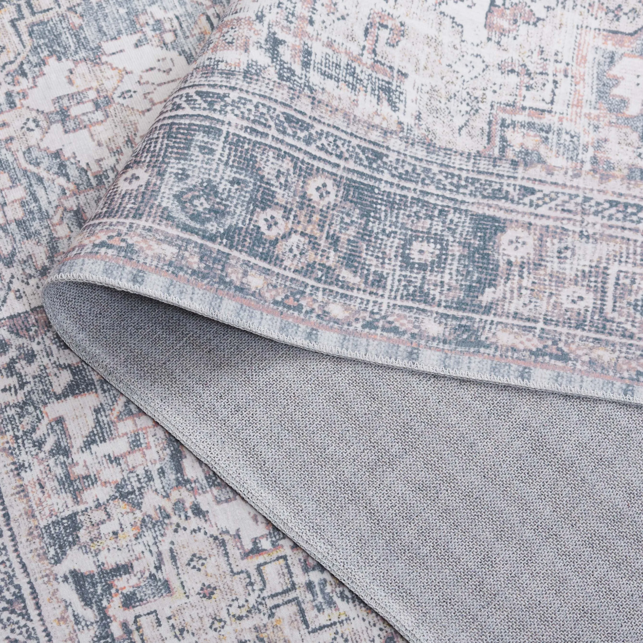 SAFAVIEH Arizona Karmija Vintage Machine Washable Rug