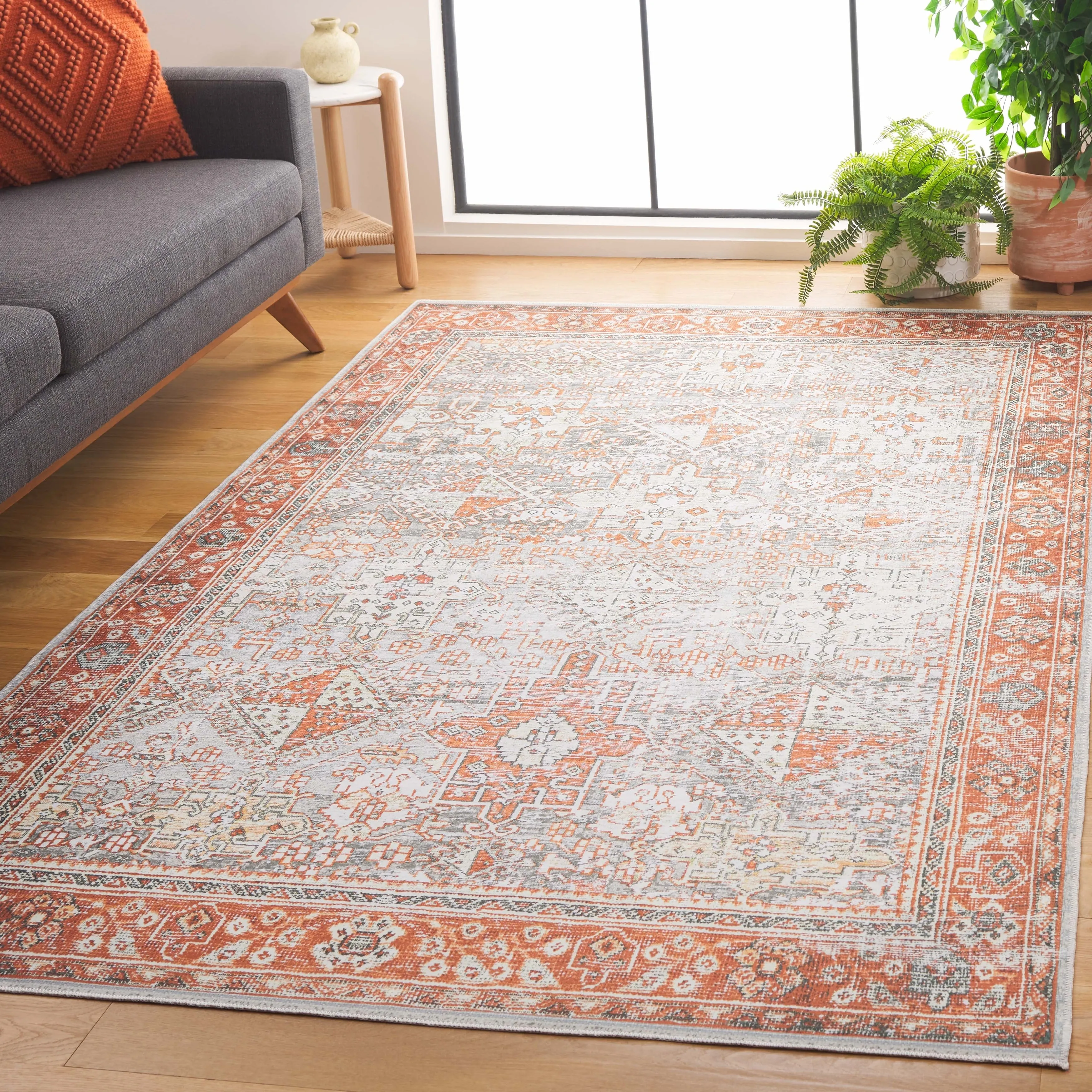 SAFAVIEH Arizona Karmija Vintage Machine Washable Rug