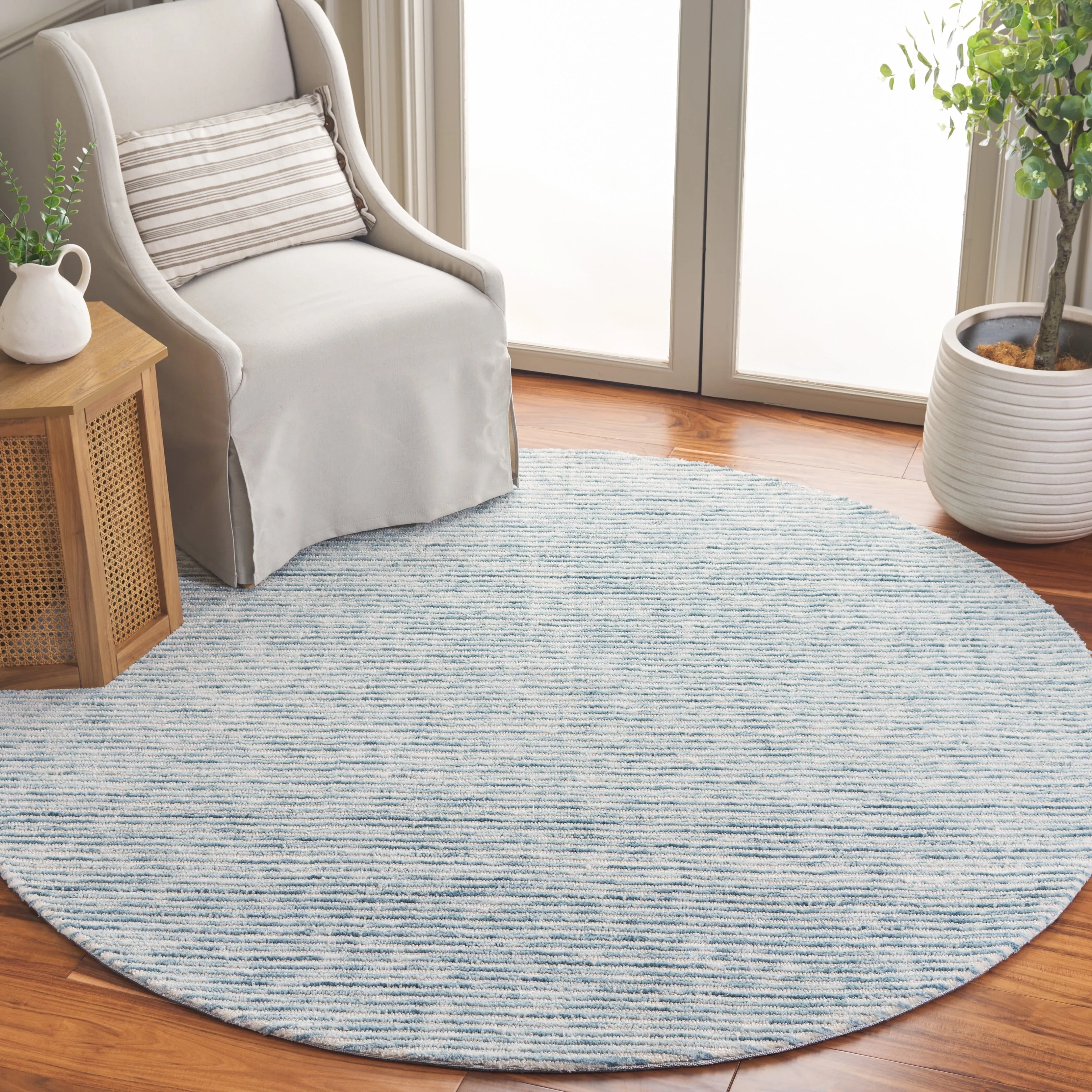 SAFAVIEH Audrey Poula Modern Stripe Rug