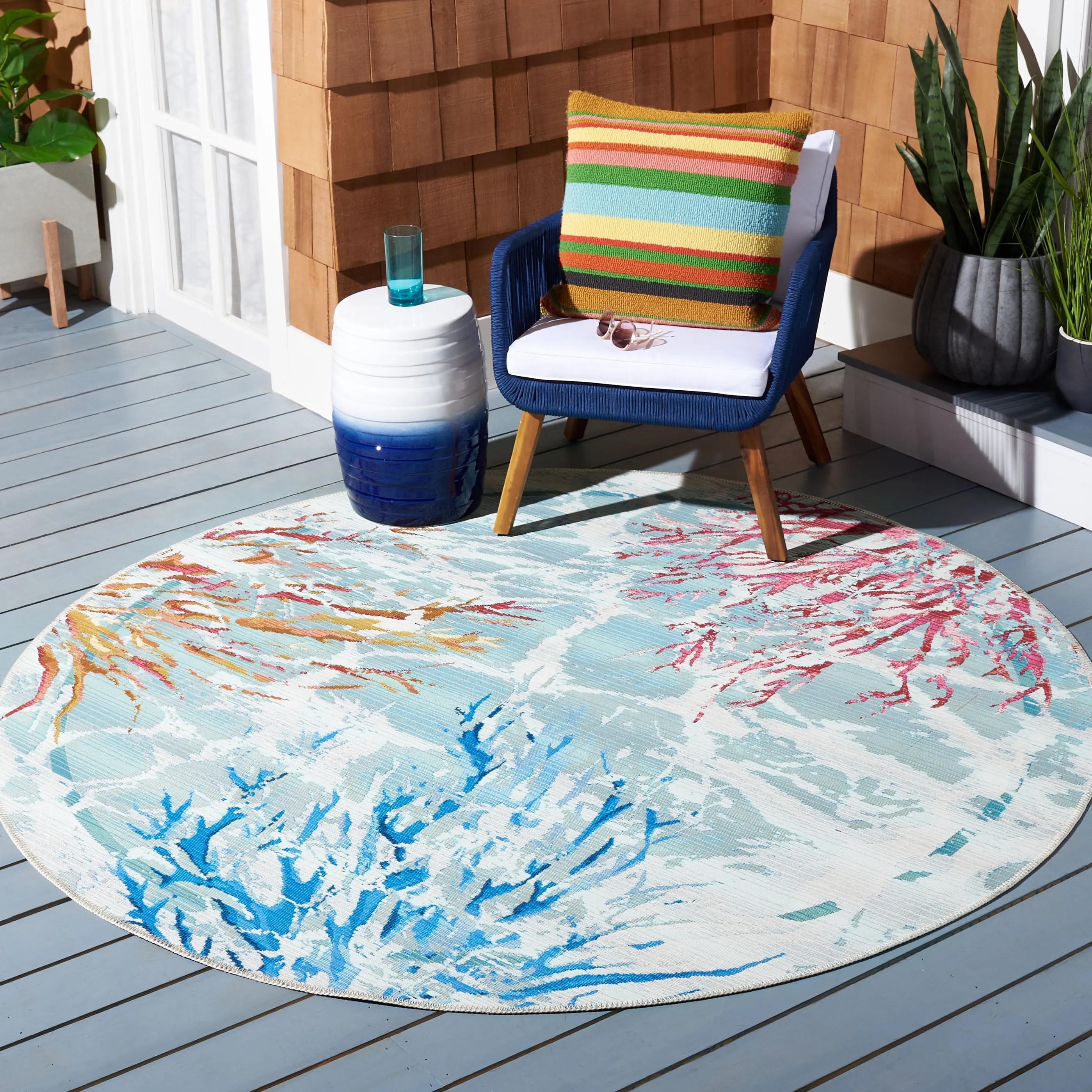 SAFAVIEH Barbados Aniek Tropical Indoor/ Outdoor Waterproof Patio Backyard Rug