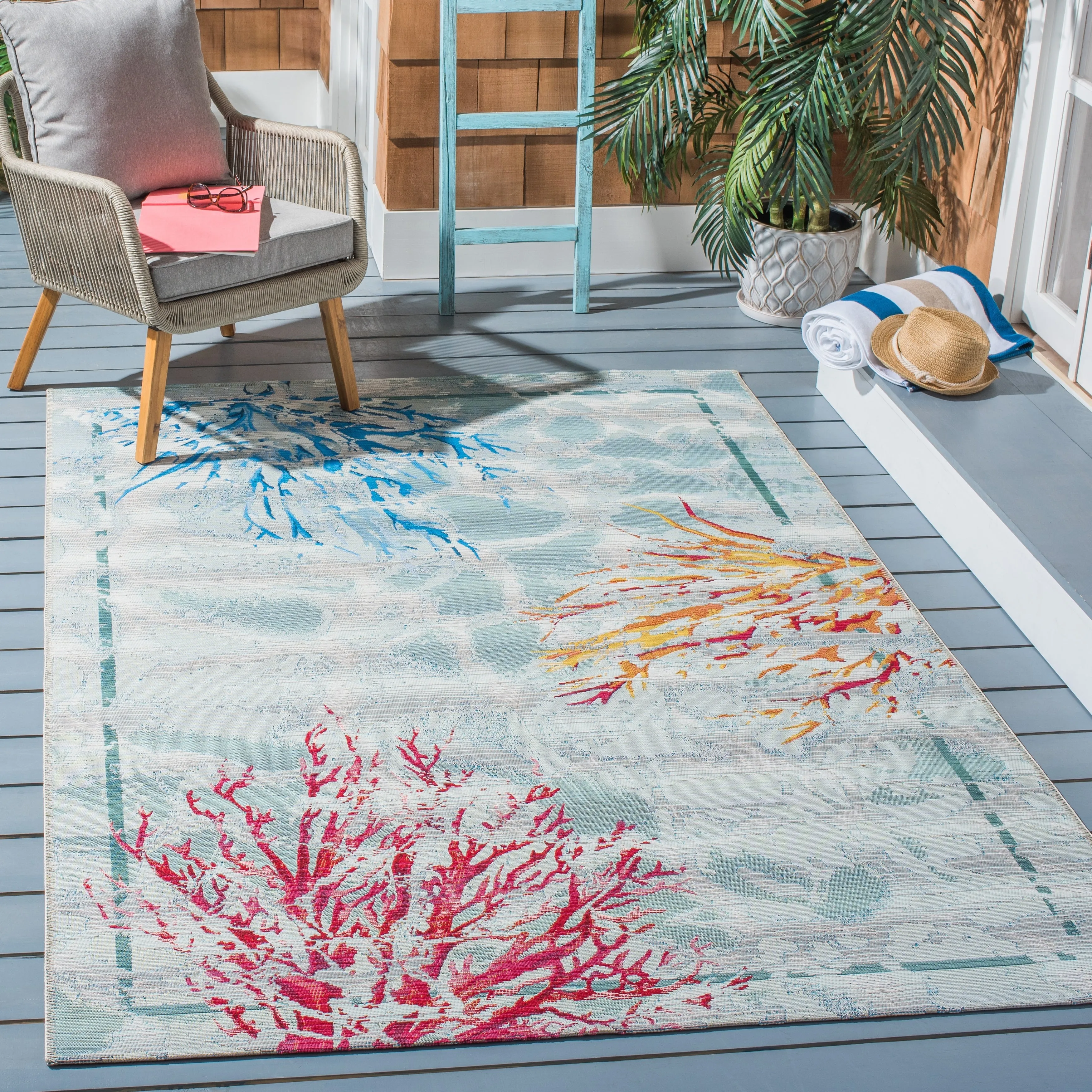 SAFAVIEH Barbados Aniek Tropical Indoor/ Outdoor Waterproof Patio Backyard Rug