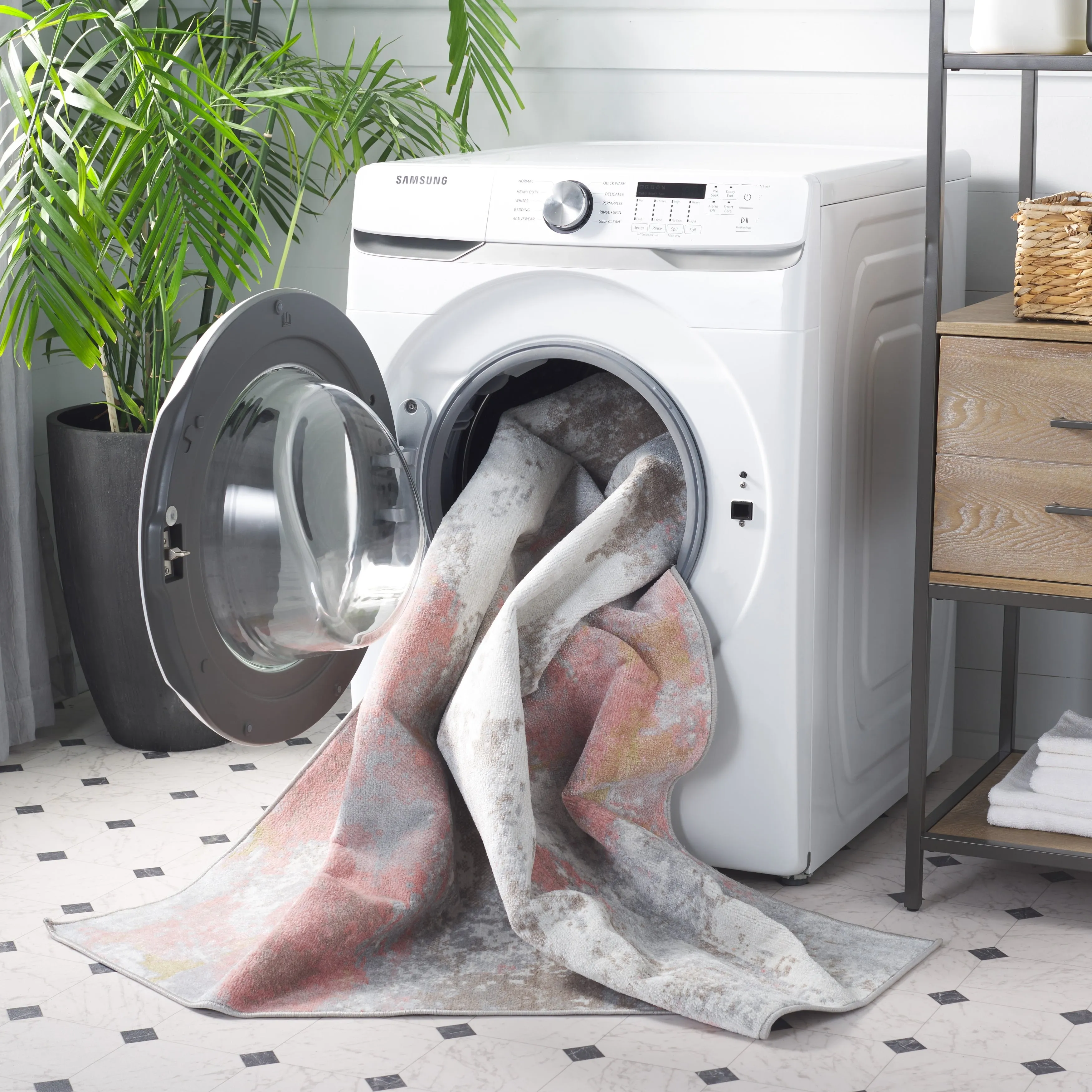 SAFAVIEH Bayside Machine Washable Drahusa Modern Abstract Rug