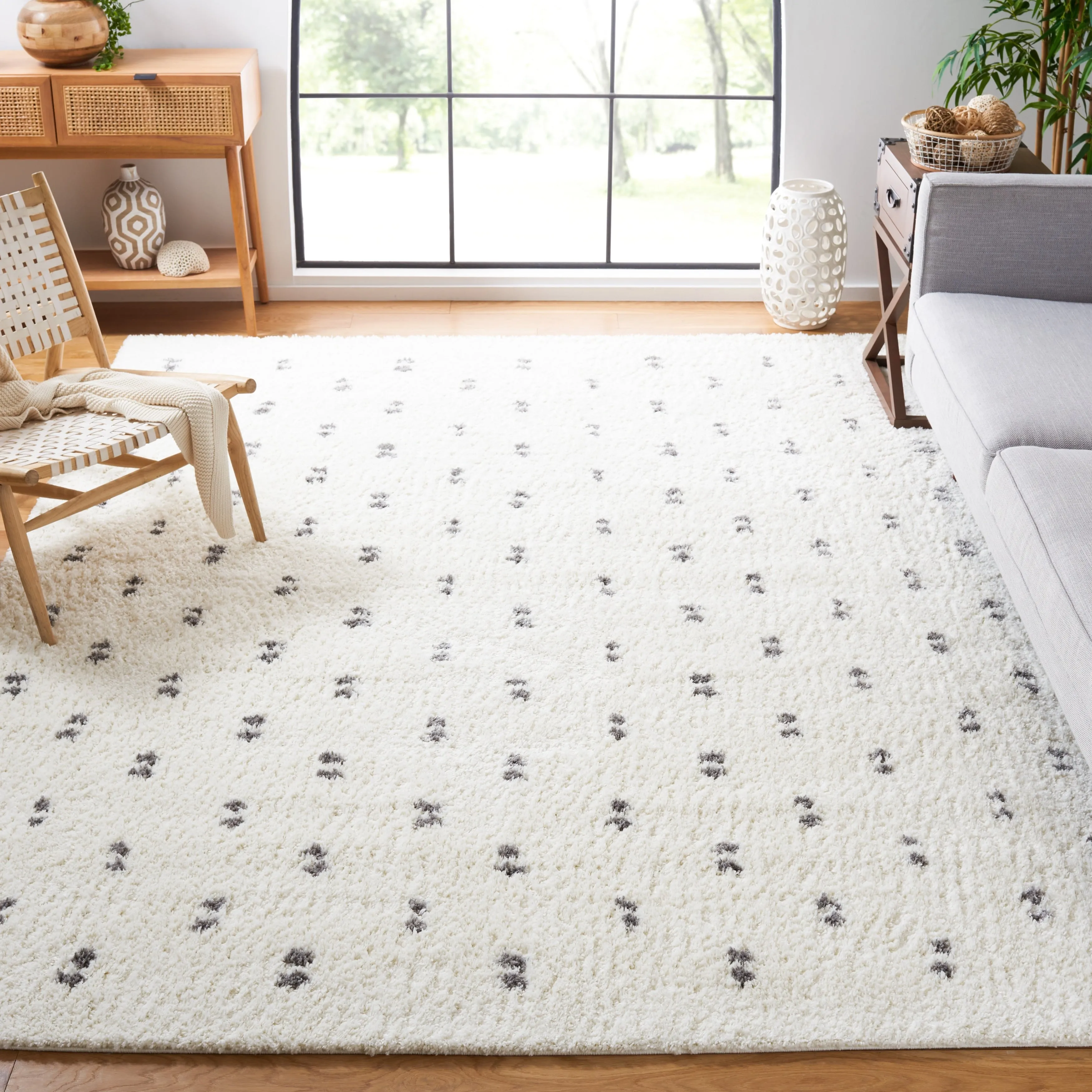 SAFAVIEH Berber Shag Ferda 1.2-inch Thick Rug