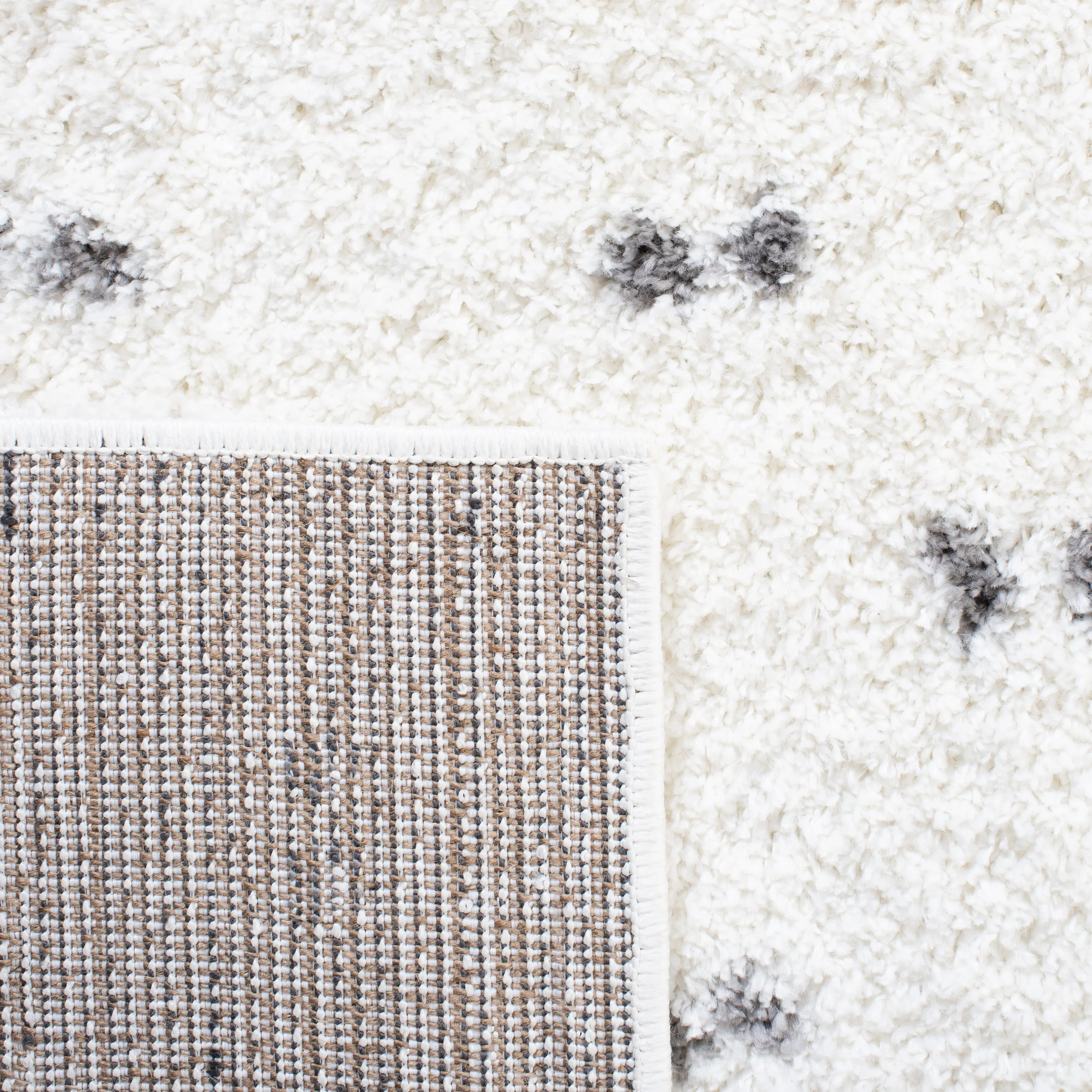 SAFAVIEH Berber Shag Ferda 1.2-inch Thick Rug