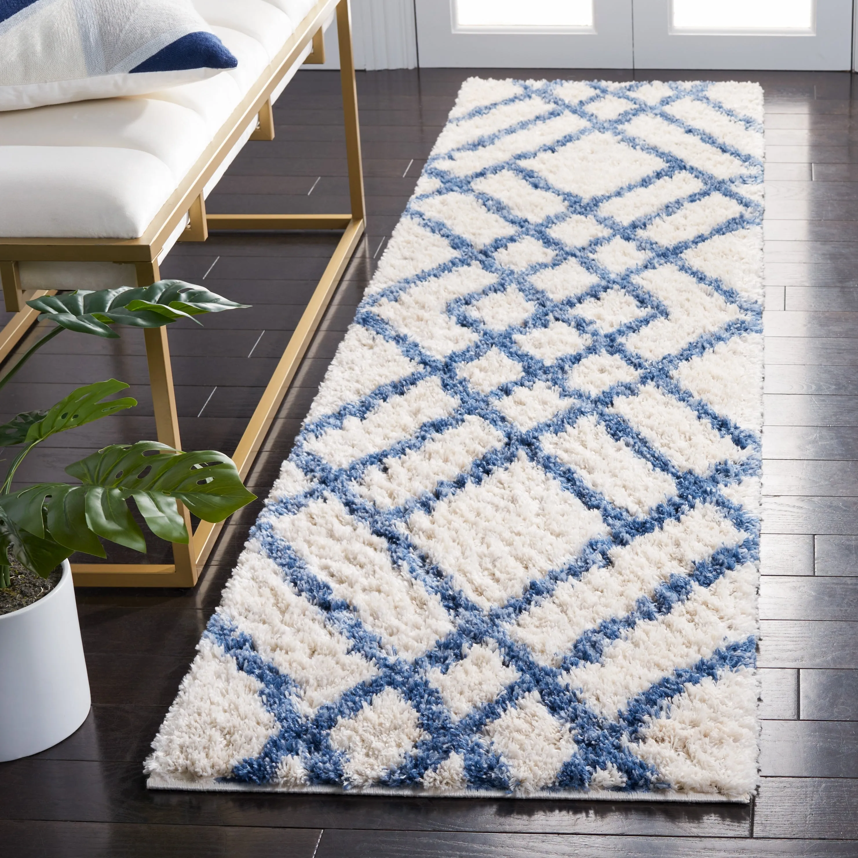 SAFAVIEH Berber Shag Janni Moroccan 1.2-inch Thick Rug