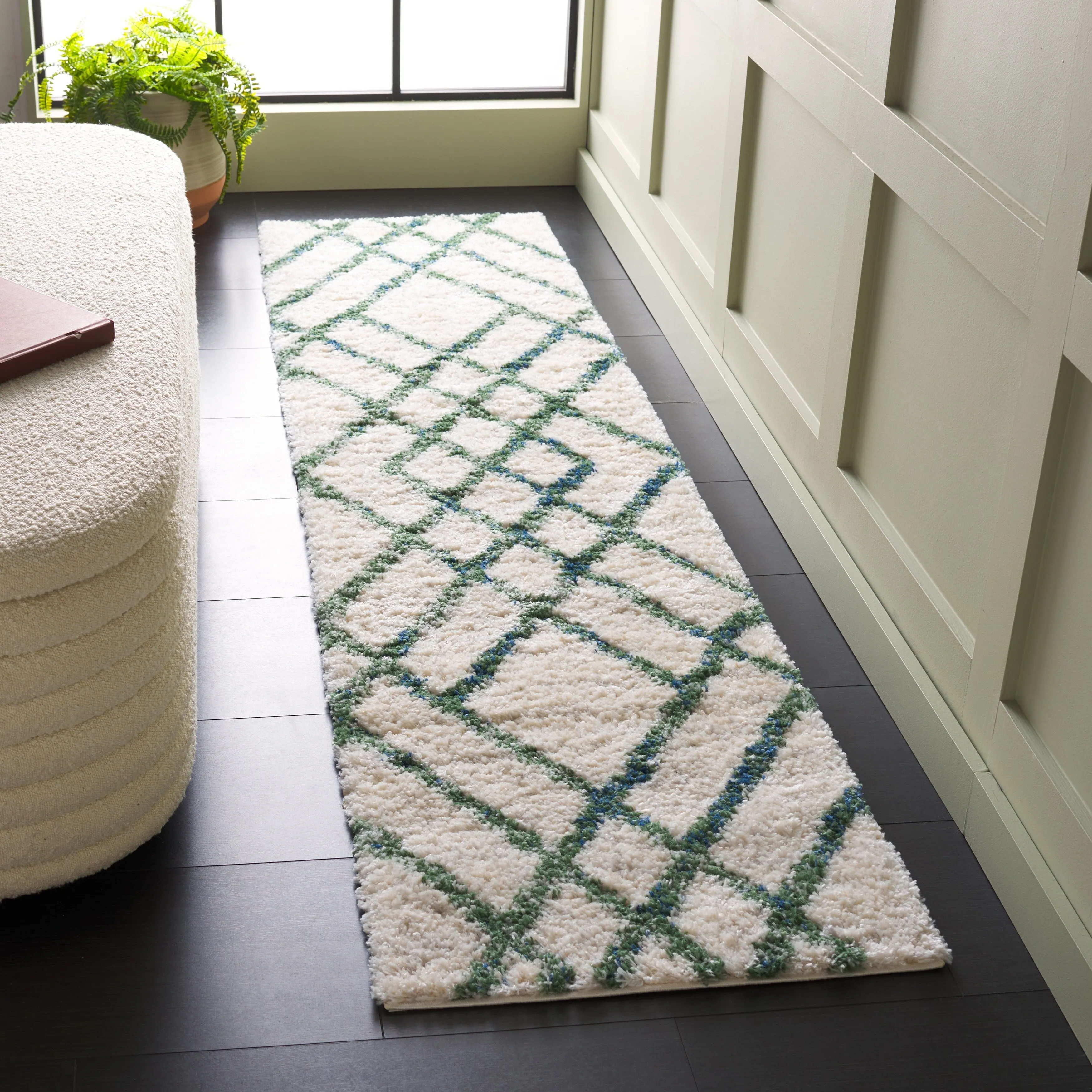 SAFAVIEH Berber Shag Janni Moroccan 1.2-inch Thick Rug
