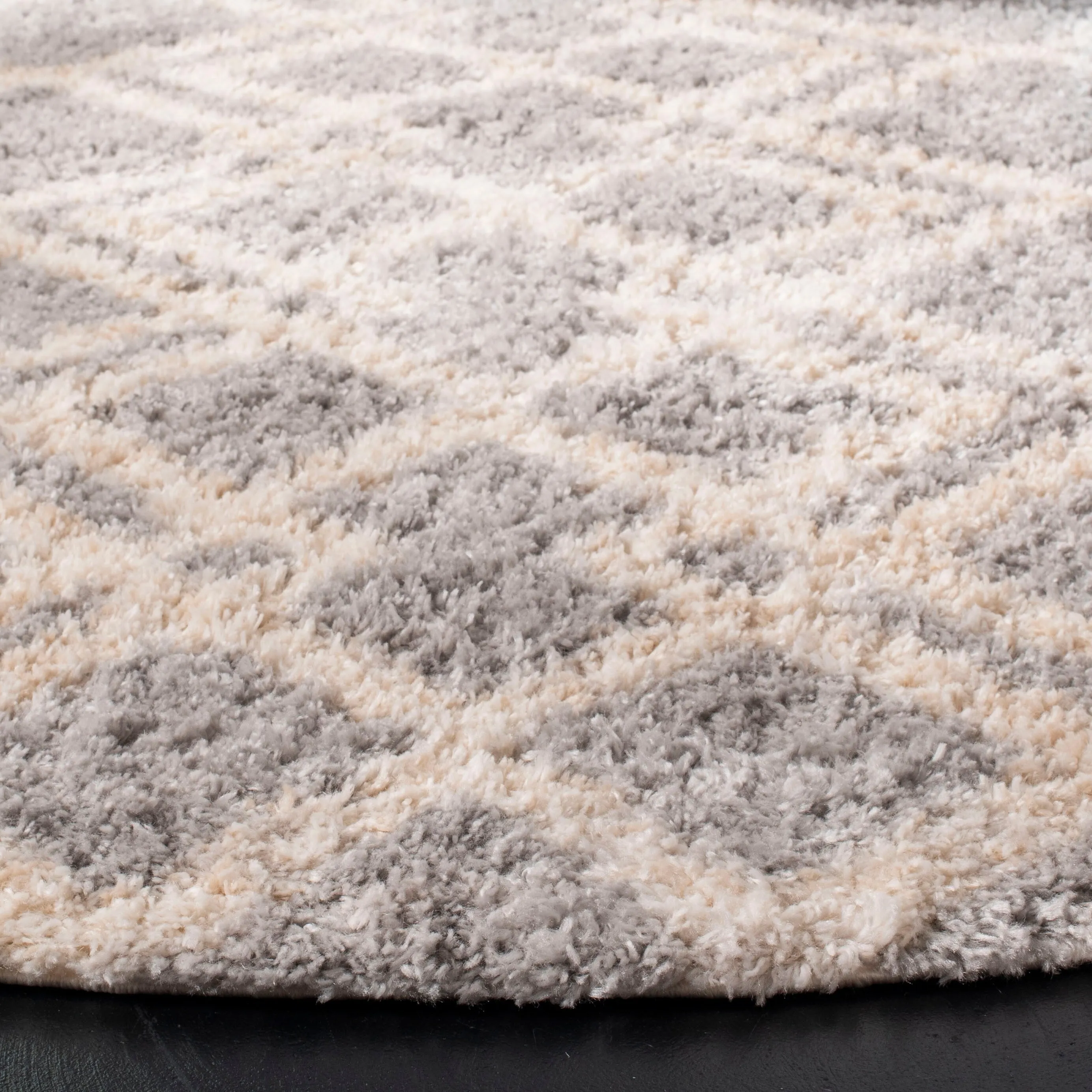 SAFAVIEH Berber Shag Maha Moroccan 1.2-inch Thick Rug