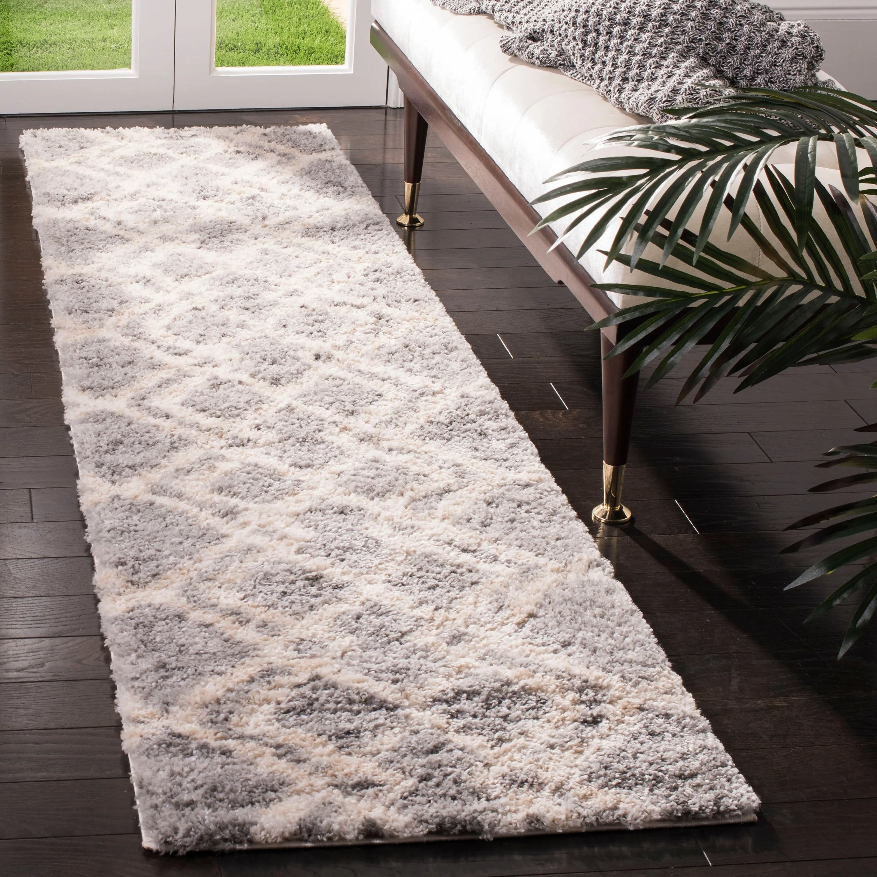SAFAVIEH Berber Shag Maha Moroccan 1.2-inch Thick Rug