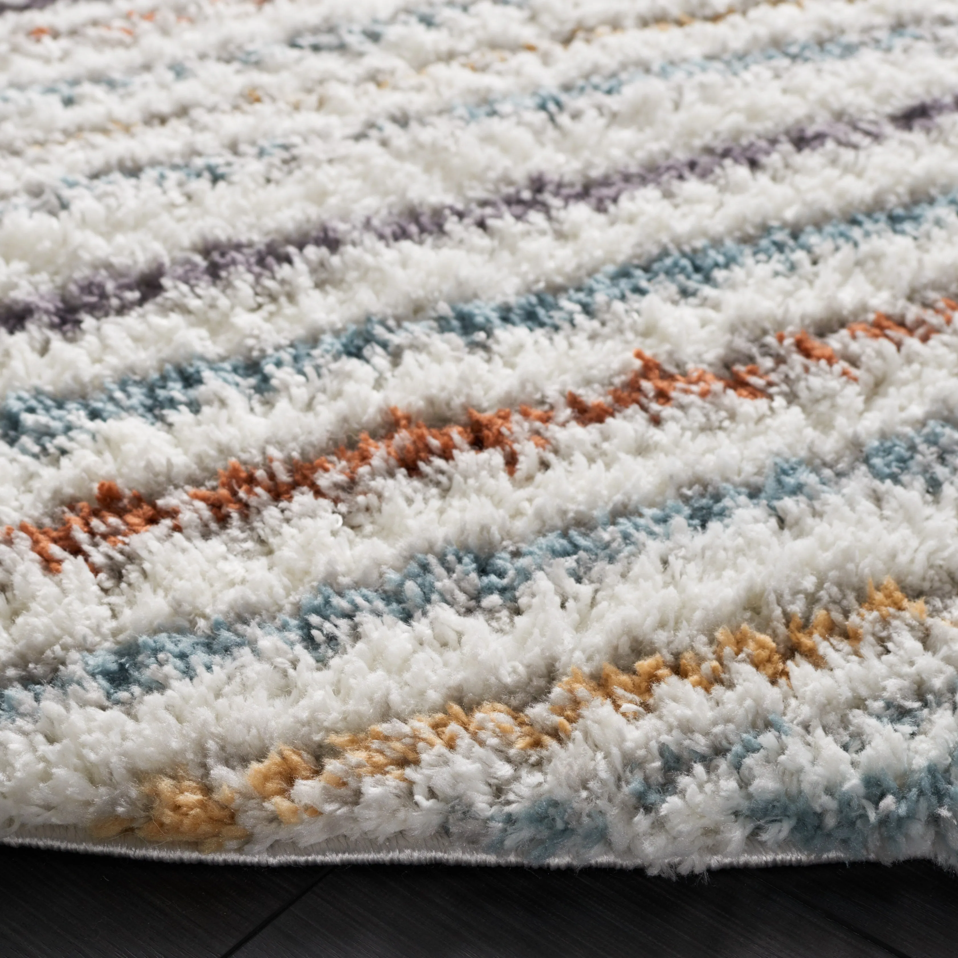 SAFAVIEH Berber Shag Mariane Rug
