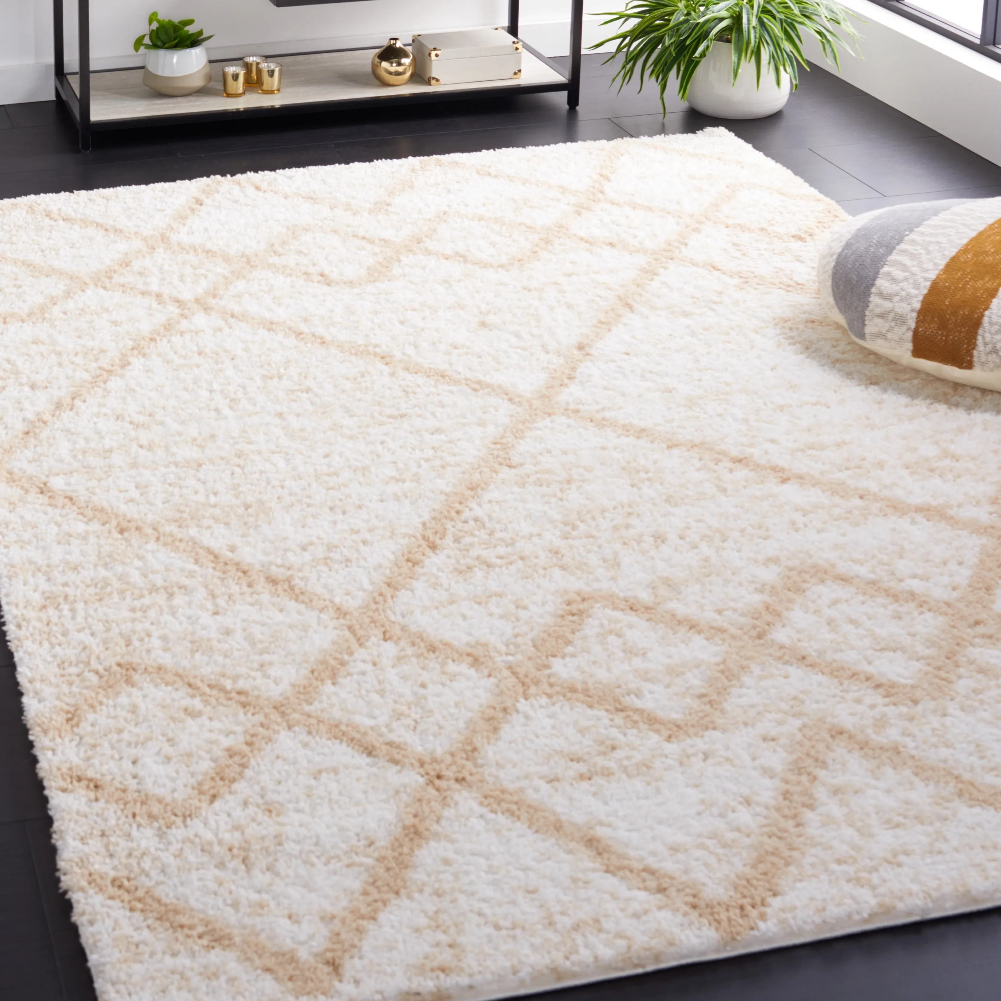 SAFAVIEH Berber Shag Veronie Moroccan Boho 1.25-inch Rug
