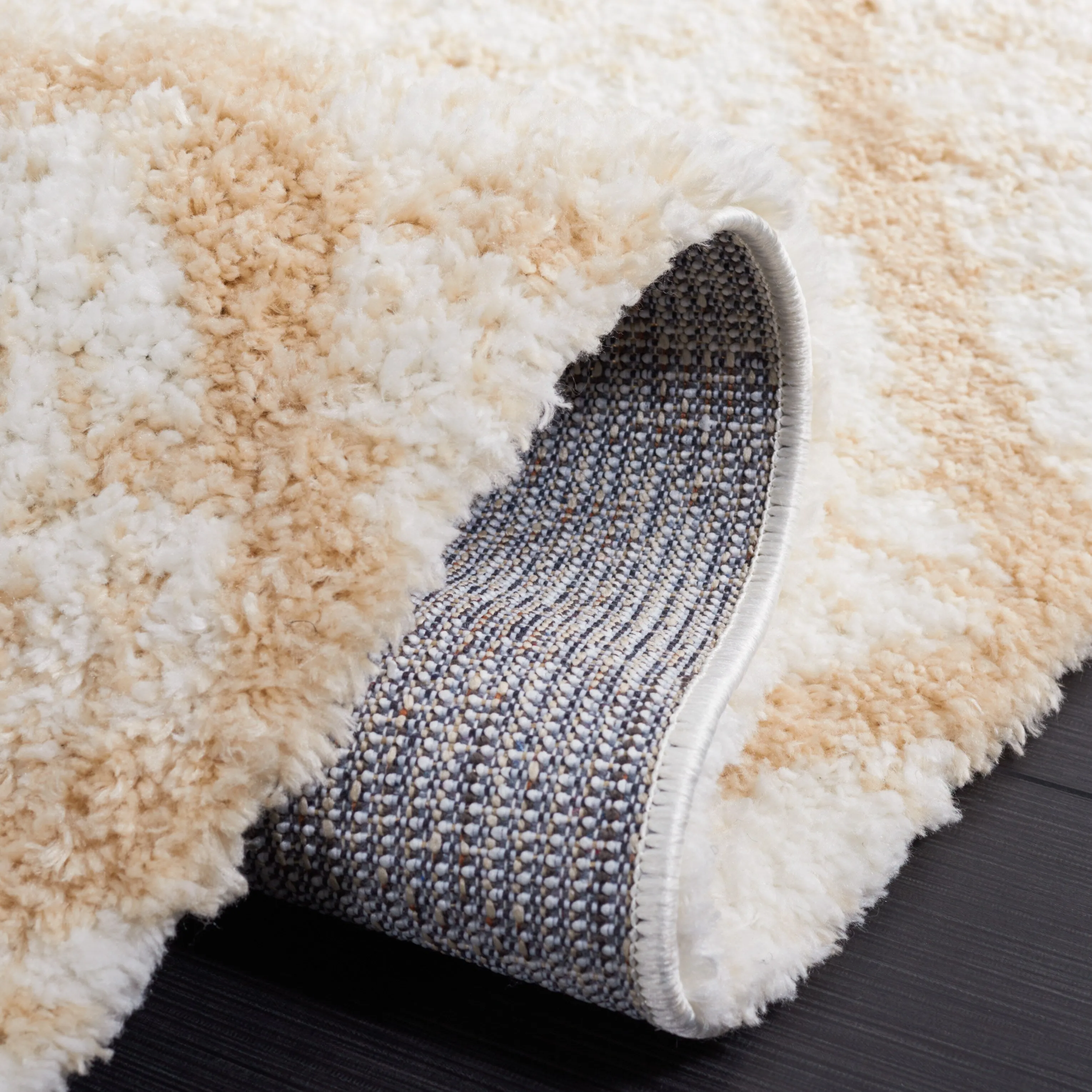 SAFAVIEH Berber Shag Veronie Moroccan Boho 1.25-inch Rug