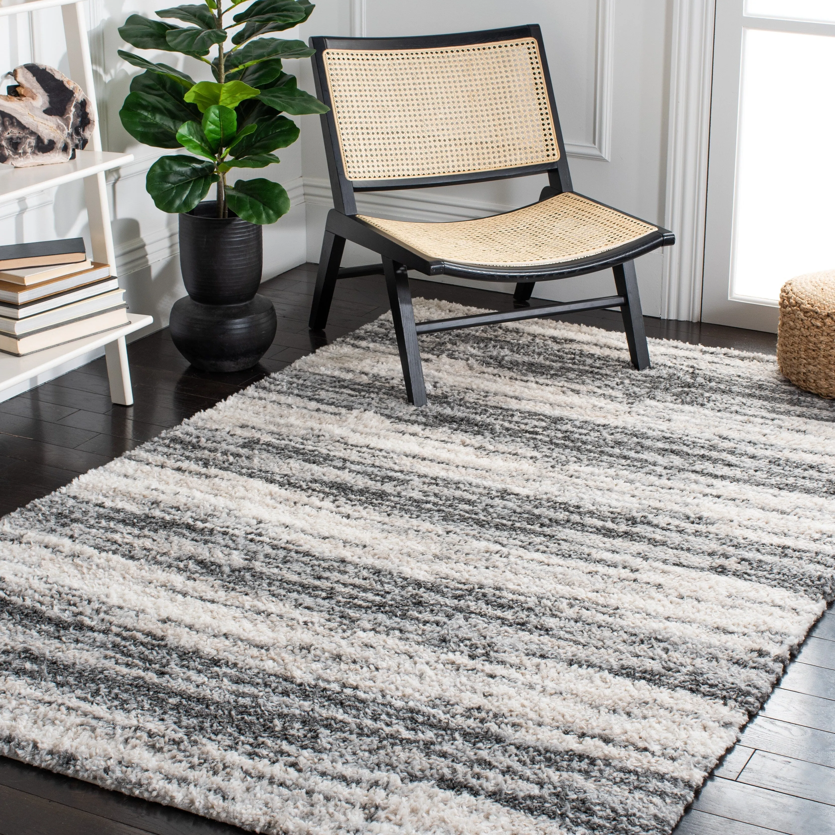 SAFAVIEH. Berber Shag Vulka Modern 1.2-inch Thick Rug