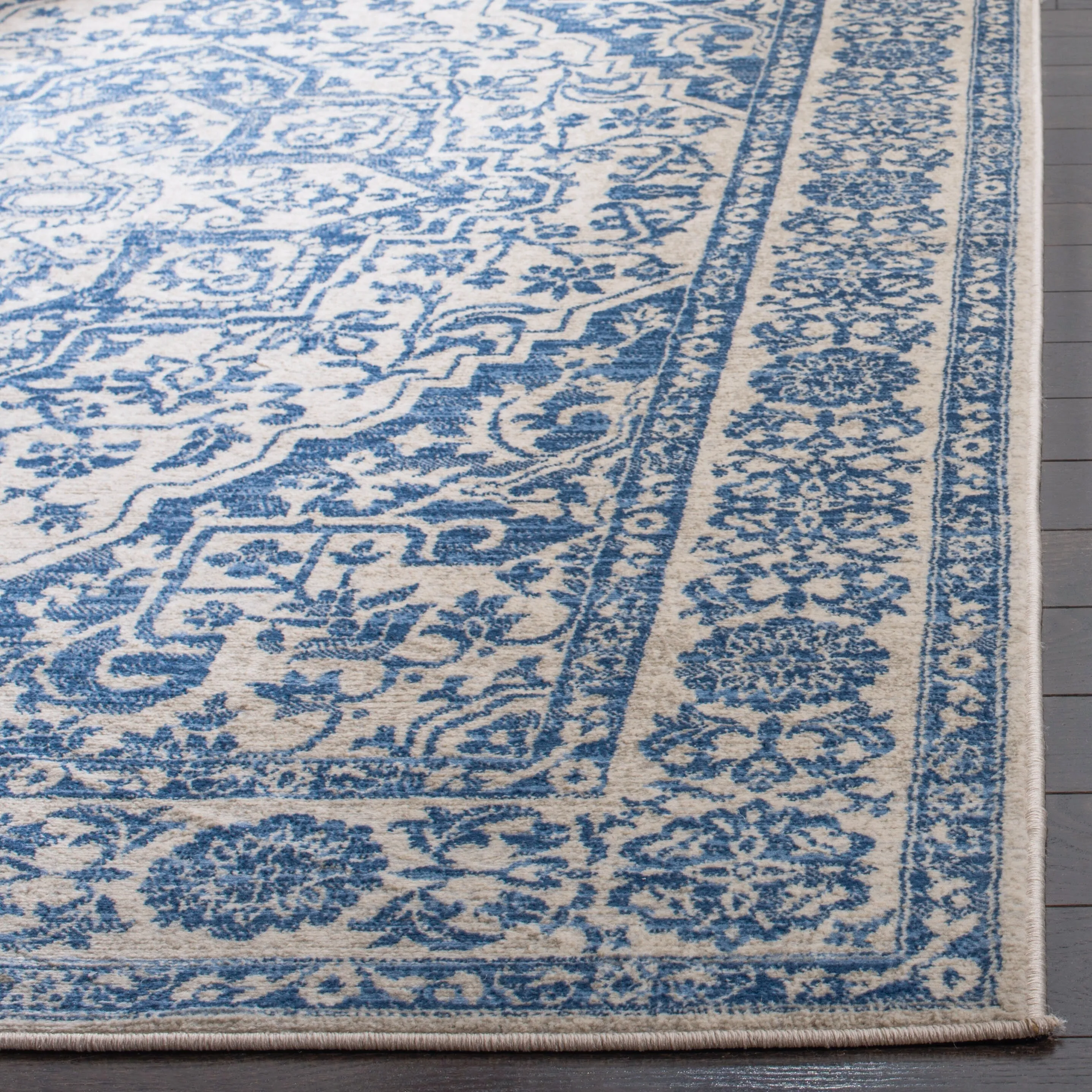 SAFAVIEH Brentwood ordis Oriental Medallion Rug