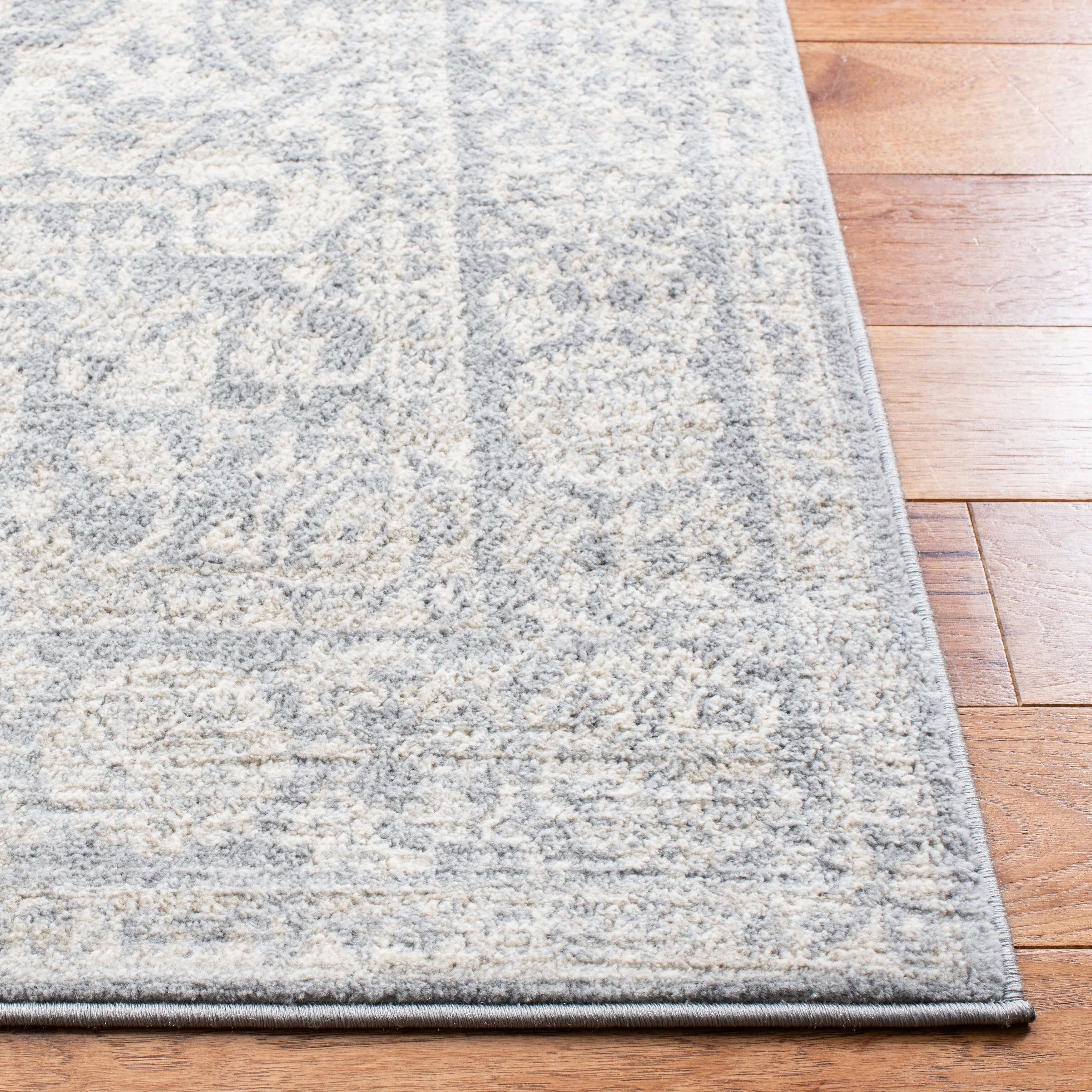 SAFAVIEH Brentwood ordis Oriental Medallion Rug