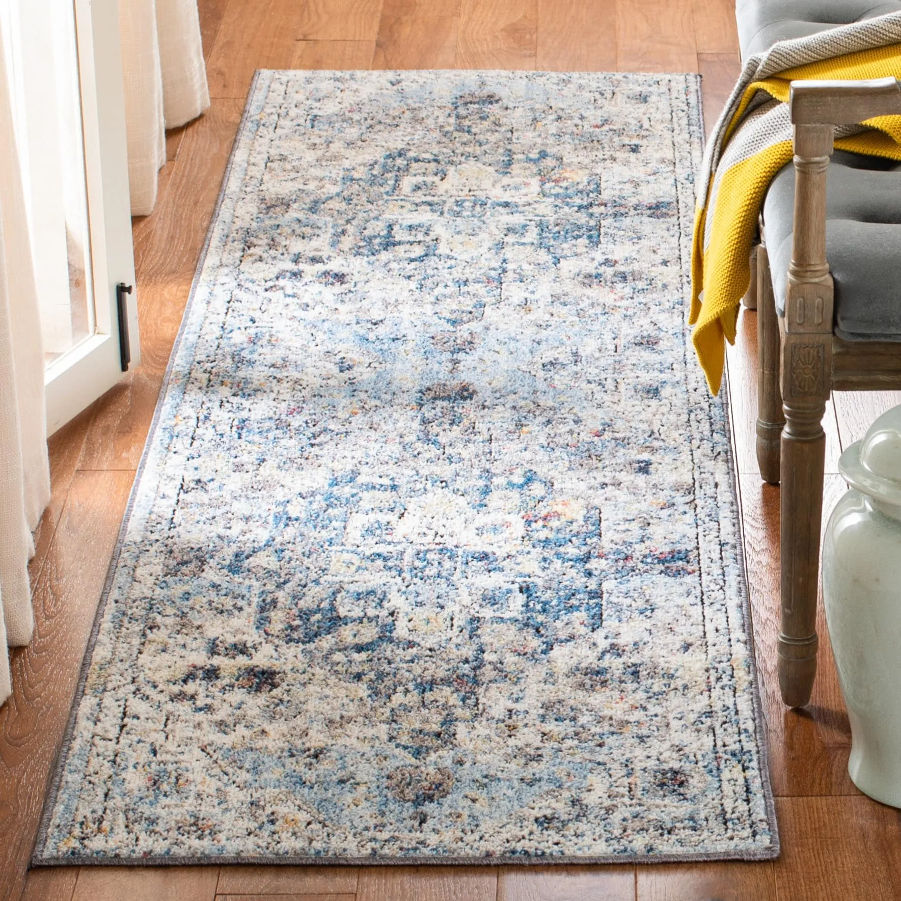 SAFAVIEH Bristol Kiroko Vintage Oriental Polyester Rug