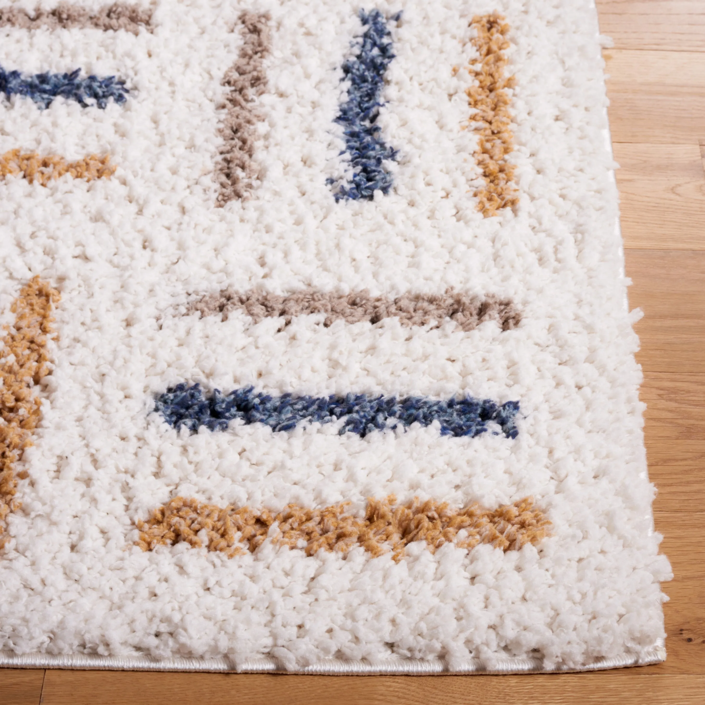 SAFAVIEH Calico Shag Orly Geometric 1.5-inch Thick Rug