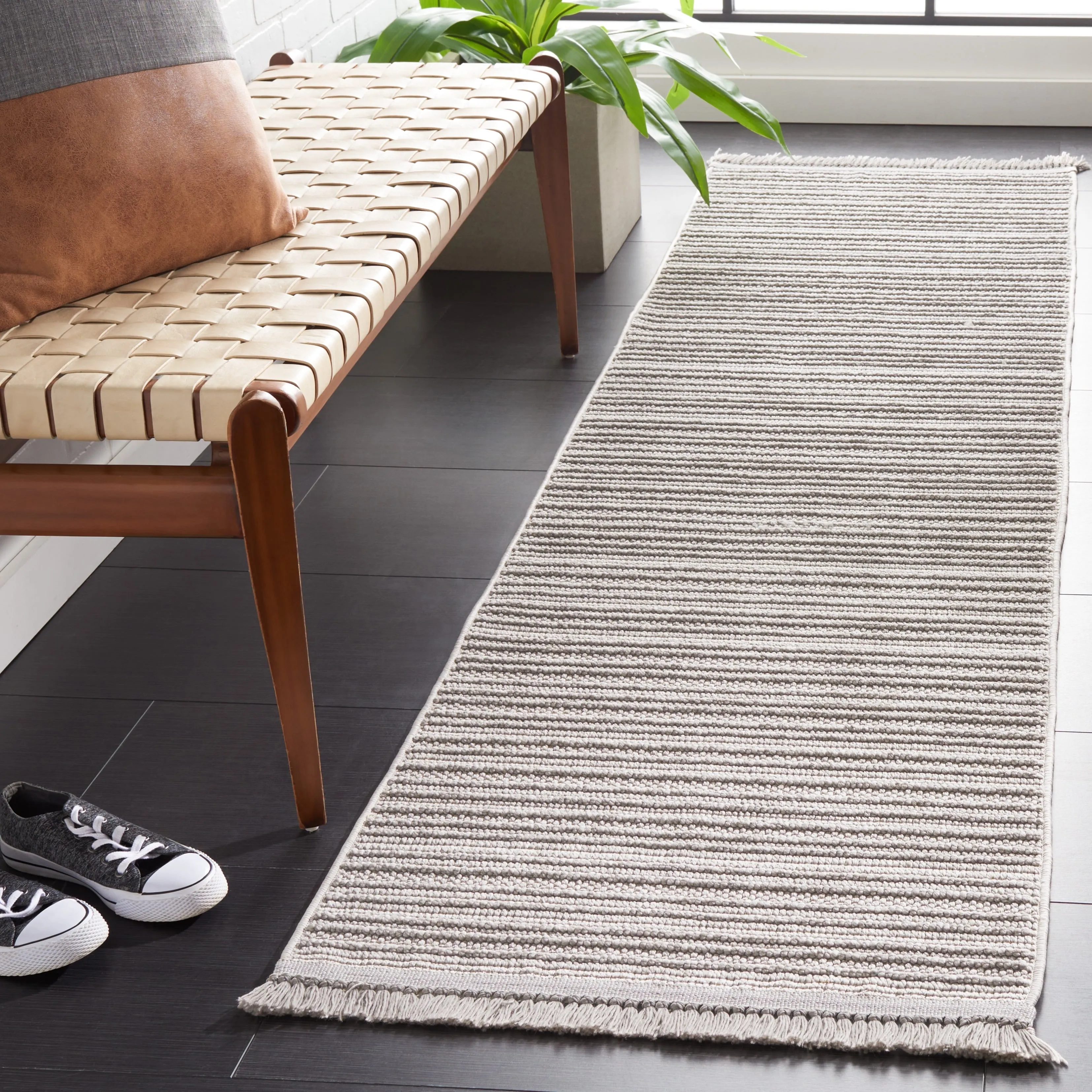 SAFAVIEH Camden Maiko Rustic Rug