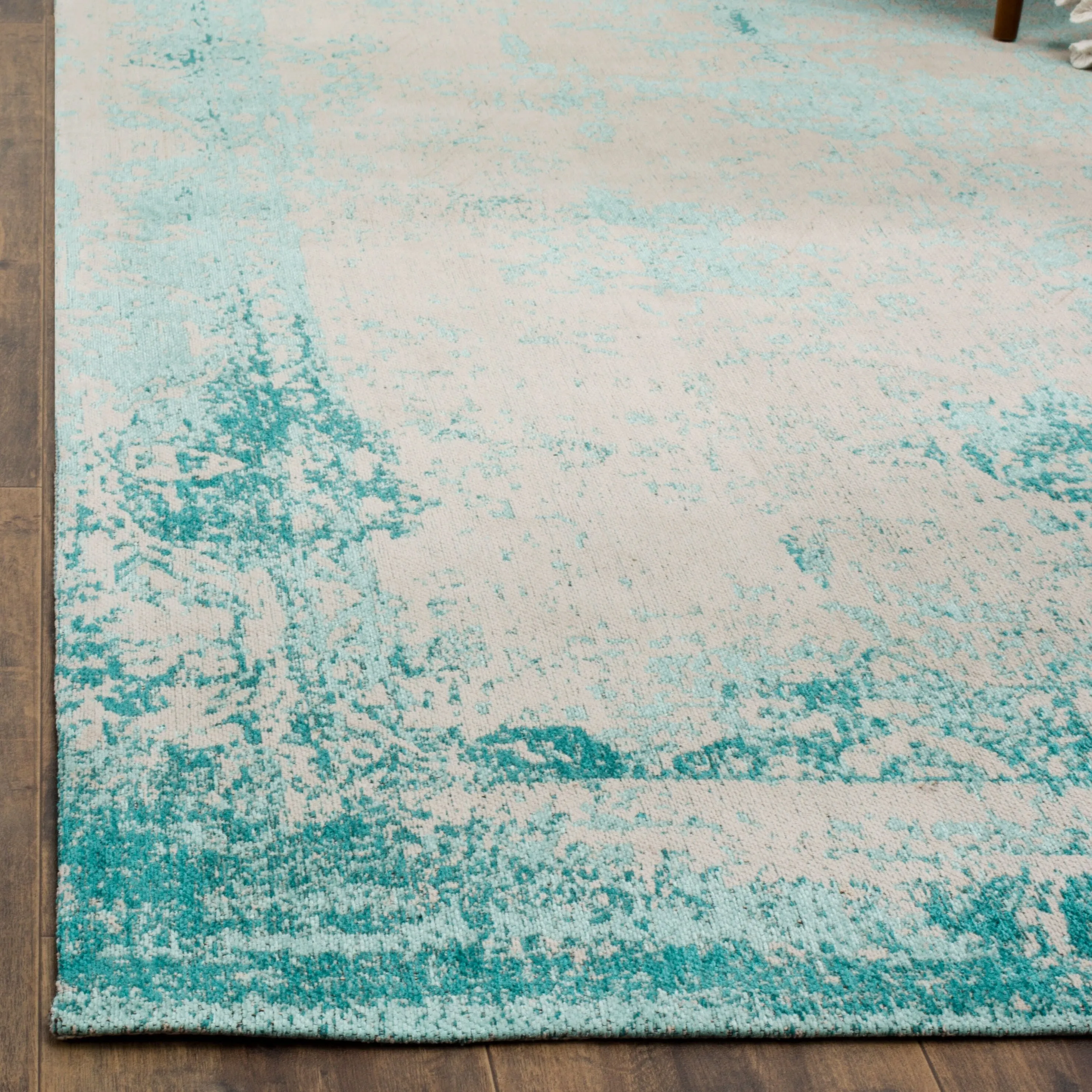 SAFAVIEH Classic Vintage Boho Mientje Distressed Oriental Cotton Rug