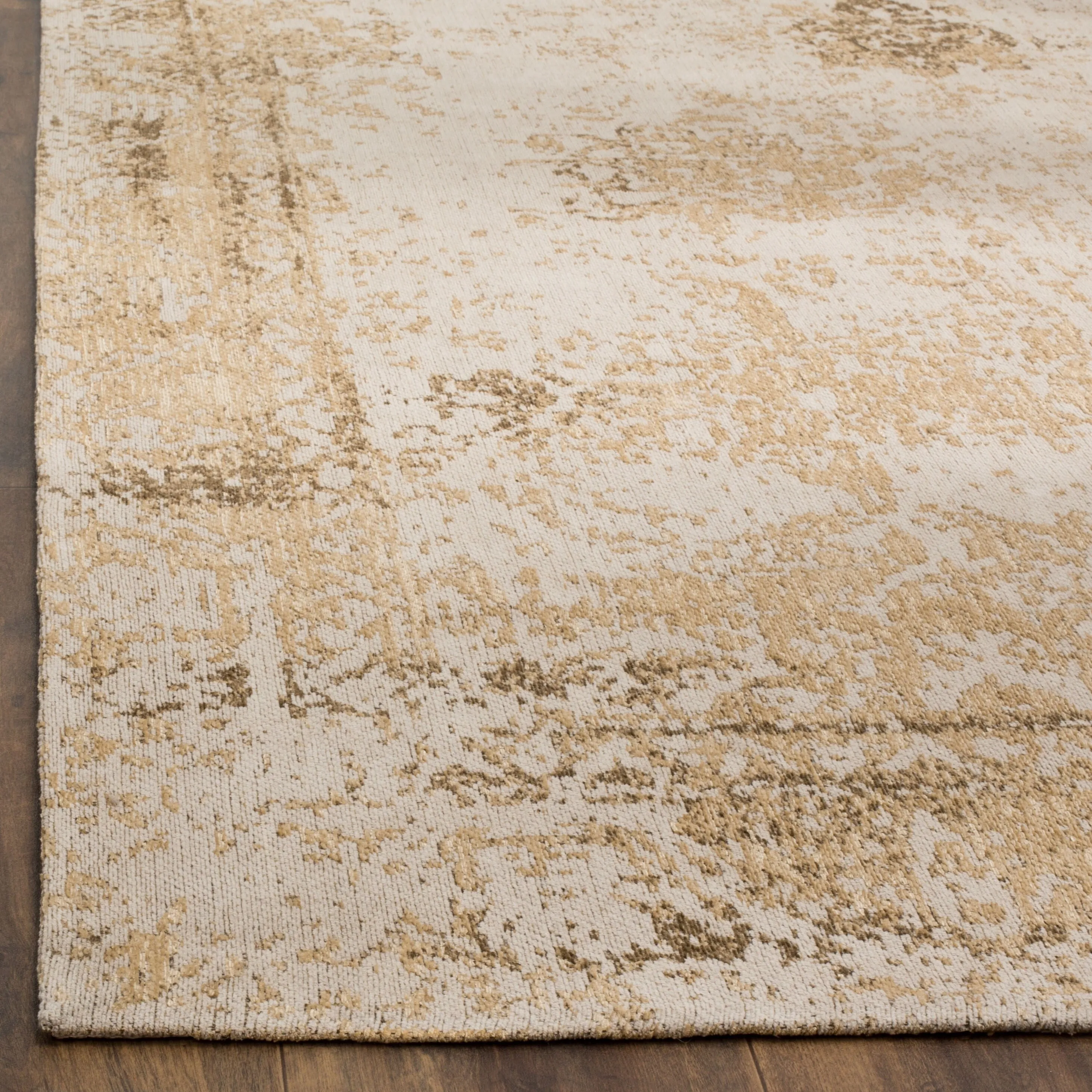 SAFAVIEH Classic Vintage Boho Mientje Distressed Oriental Cotton Rug
