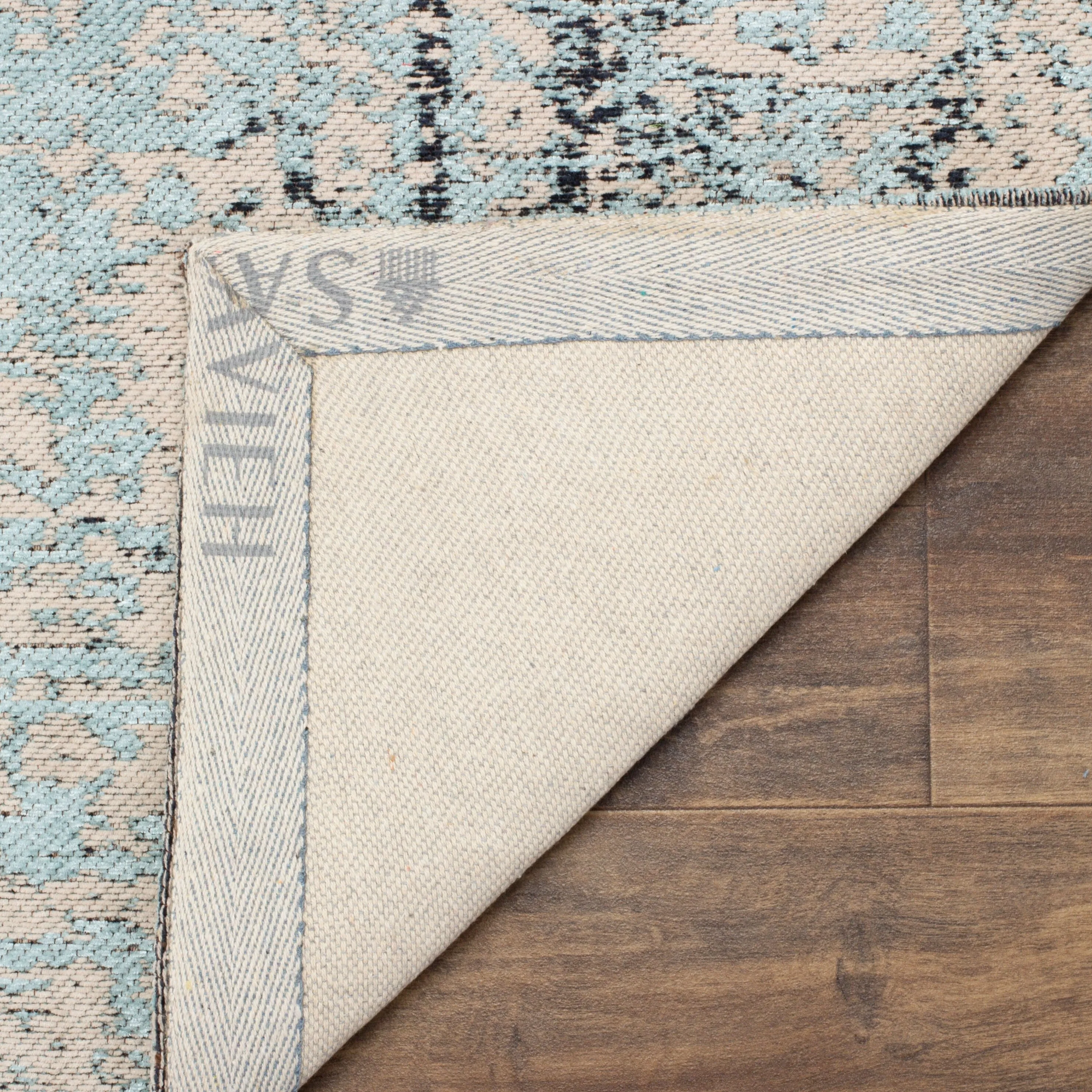 SAFAVIEH Classic Vintage Boho Mientje Distressed Oriental Cotton Rug